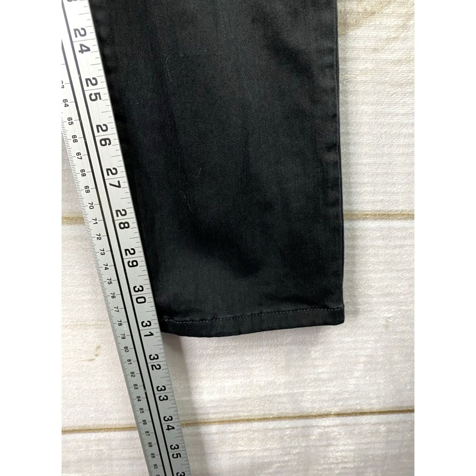 Apt. 9 Apt 9 Jeans Womens Sz 10 Black Mid Rise Bootcut 5-Pocket Denim Stretch Dark Wash Tummy Control Fall Winter Spring Features Pockets Mens? Size 32" / US 10 / IT 46 - 7 Thumbnail