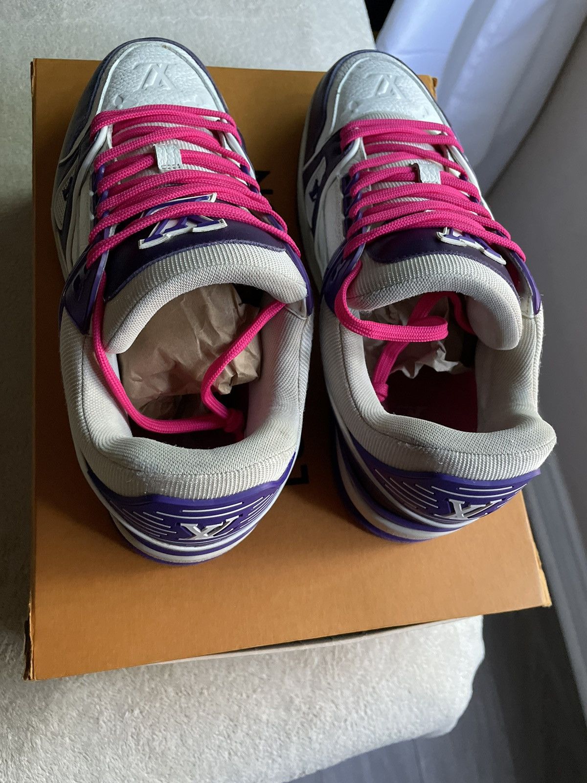 Louis Vuitton Louis Vuitton White Purple Rose Trainer Sneaker Size US 8.5 / EU 41-42 - 10 Thumbnail