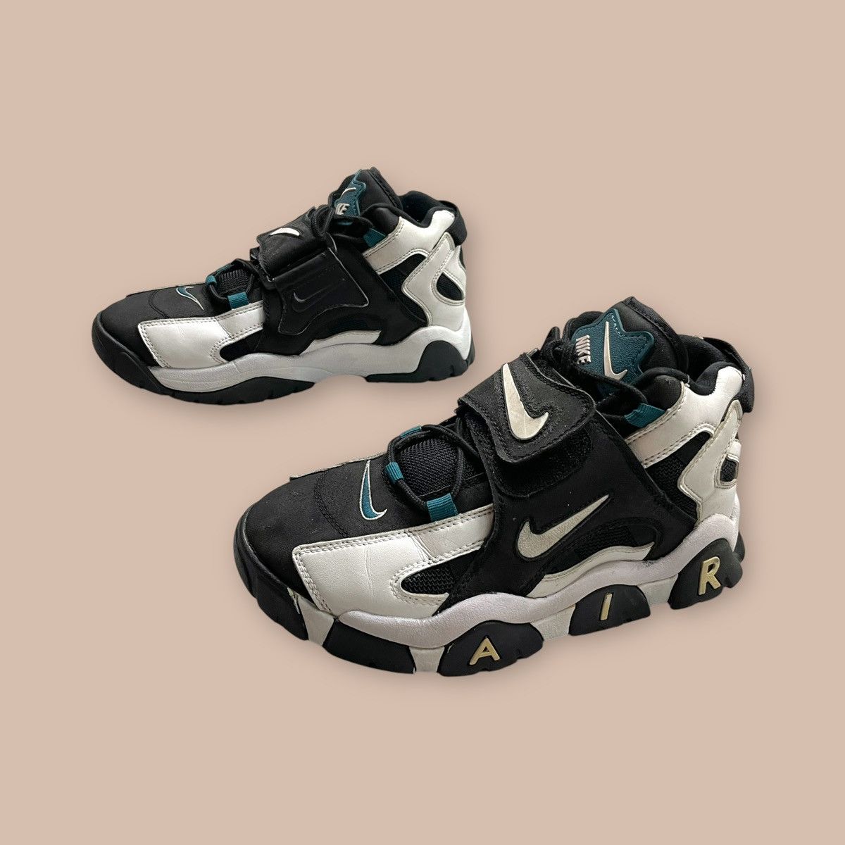 Nike Air Barrage Mid Cabana (Retro2019)