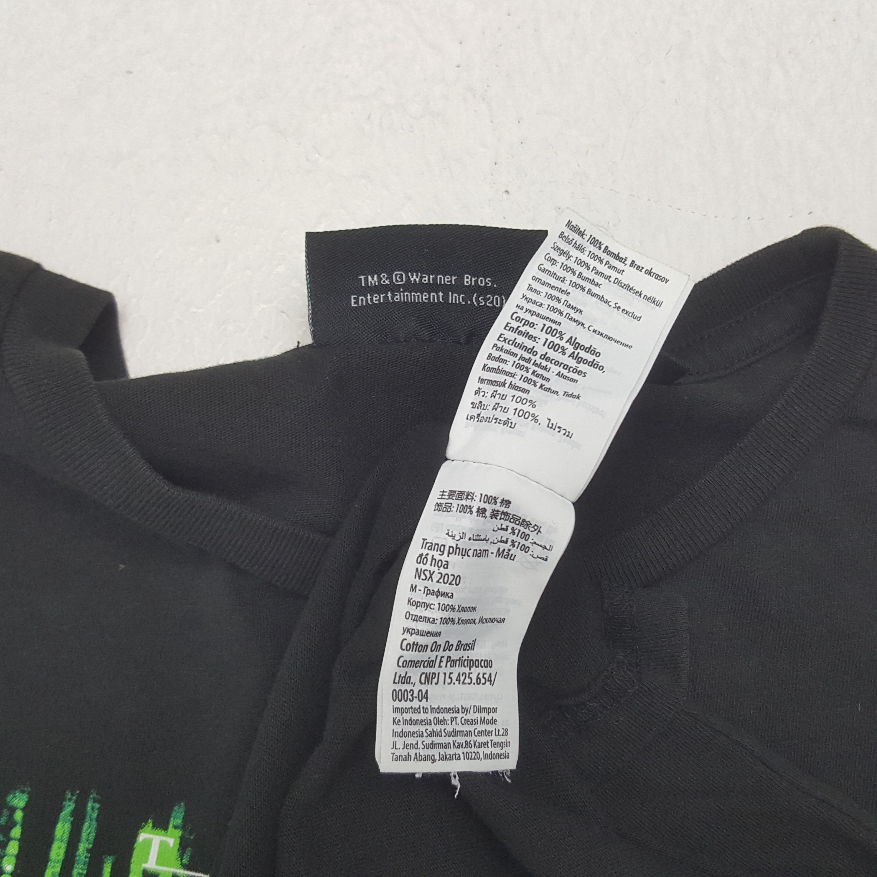 Vintage Vintage The Matrix American Action Movie Tshirt C285N39 Size US M / EU 48-50 / 2 - 6 Thumbnail