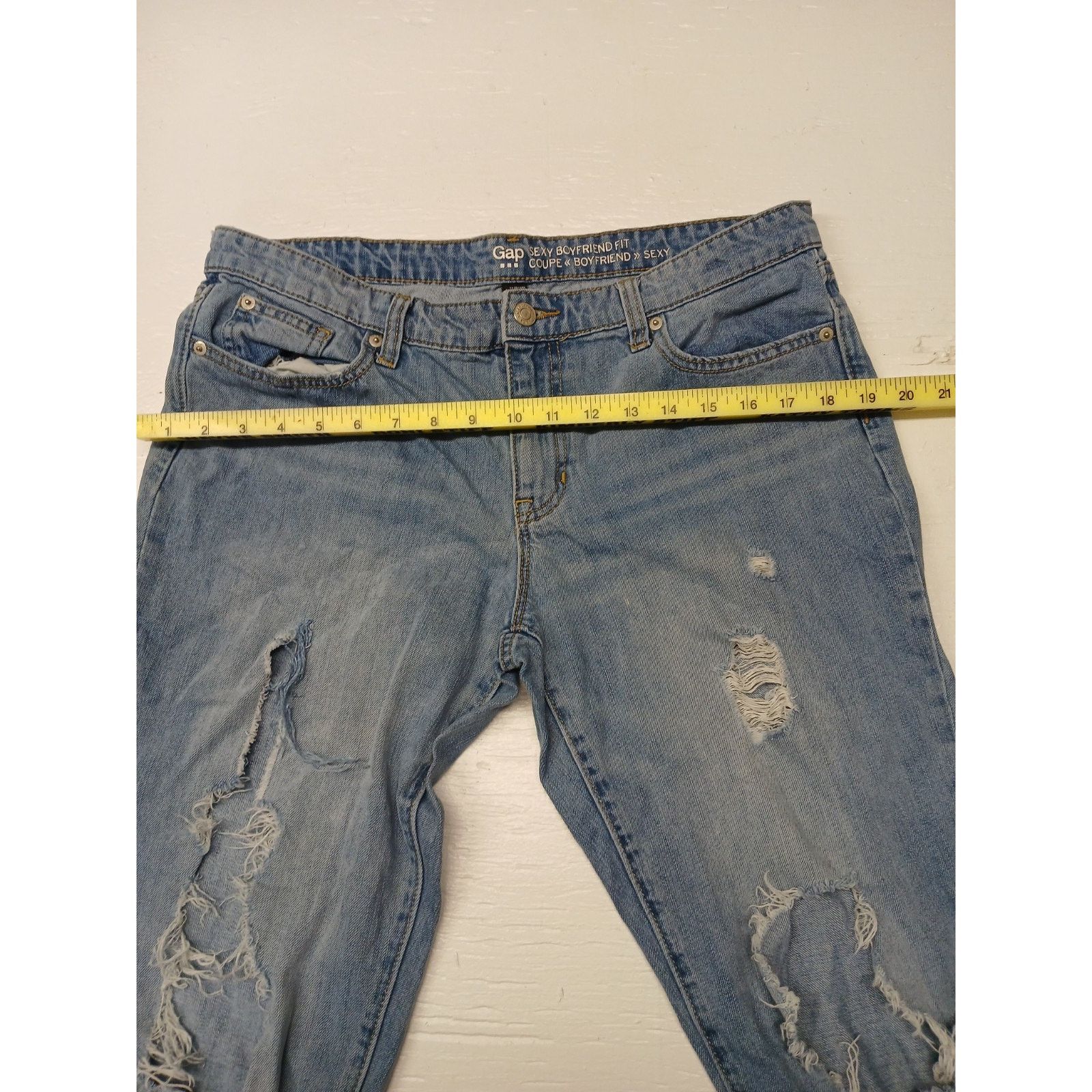 Gap Gap Sexy Boyfriend (10) Relaxed Fit Ripped Blue Denim Jeans Size 32" / US 10 / IT 46 - 3 Thumbnail