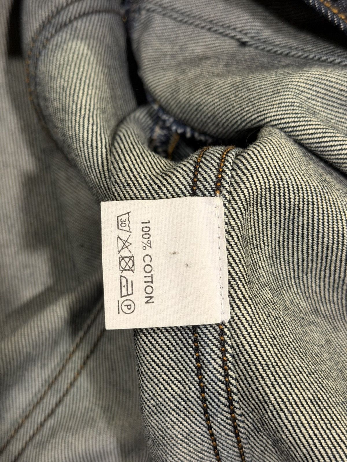 Dries Van Noten Dries Van Noten Rhinestoned Studd Navy Denim Trucker Jacket Size US L / EU 52-54 / 3 - 17 Thumbnail