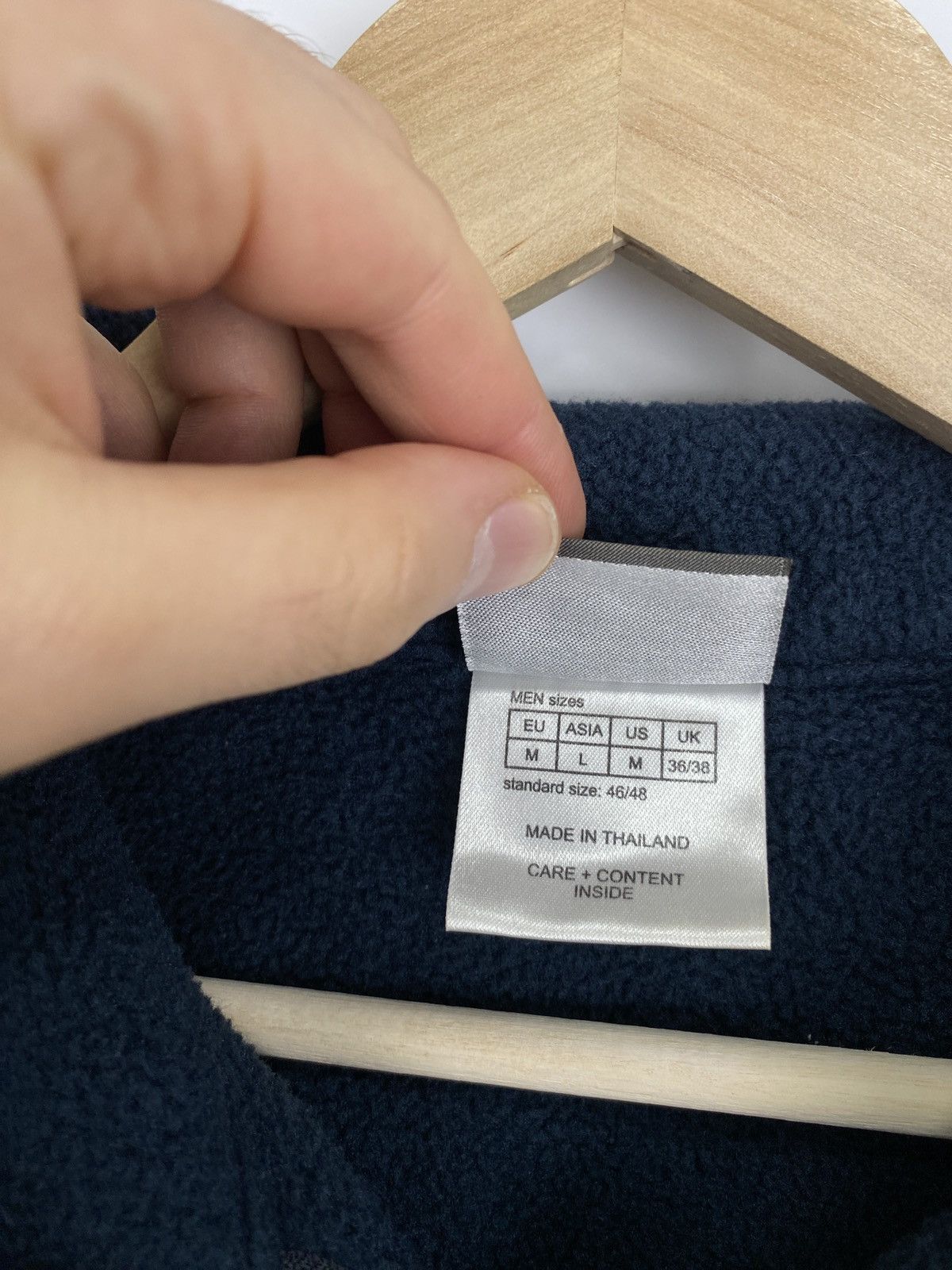 Jack Wolfskin 🧗🇺🇸 Y2K Jack Wolfskin Fleece Hoodie Rare Retro Hype Size US L / EU 52-54 / 3 - 11 Thumbnail
