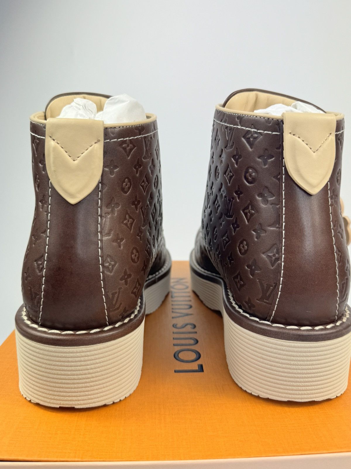 Louis Vuitton x TYLER THE CREATOR WAVES HIGH DERBIE MONOGRAM PRINT BOOTS Size US 6 / EU 39 - 4 Thumbnail
