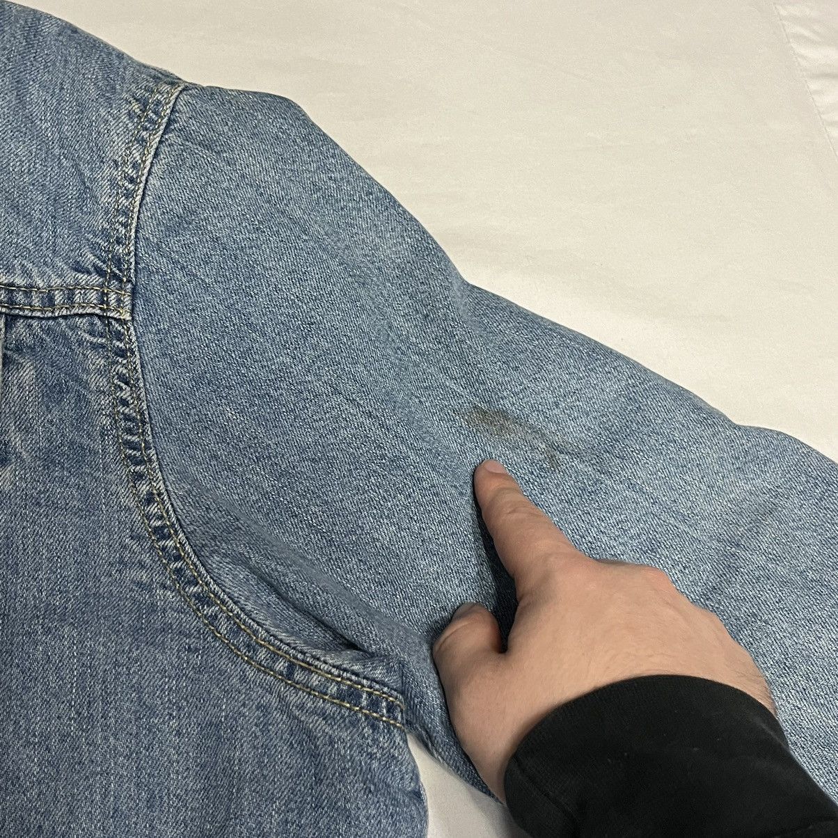 Tommy Hilfiger × Tommy Jeans × Vintage VTG Tommy Hilfiger Denim Trucker Jacket Sherpa lined hooded Size US L / EU 52-54 / 3 - 11 Thumbnail
