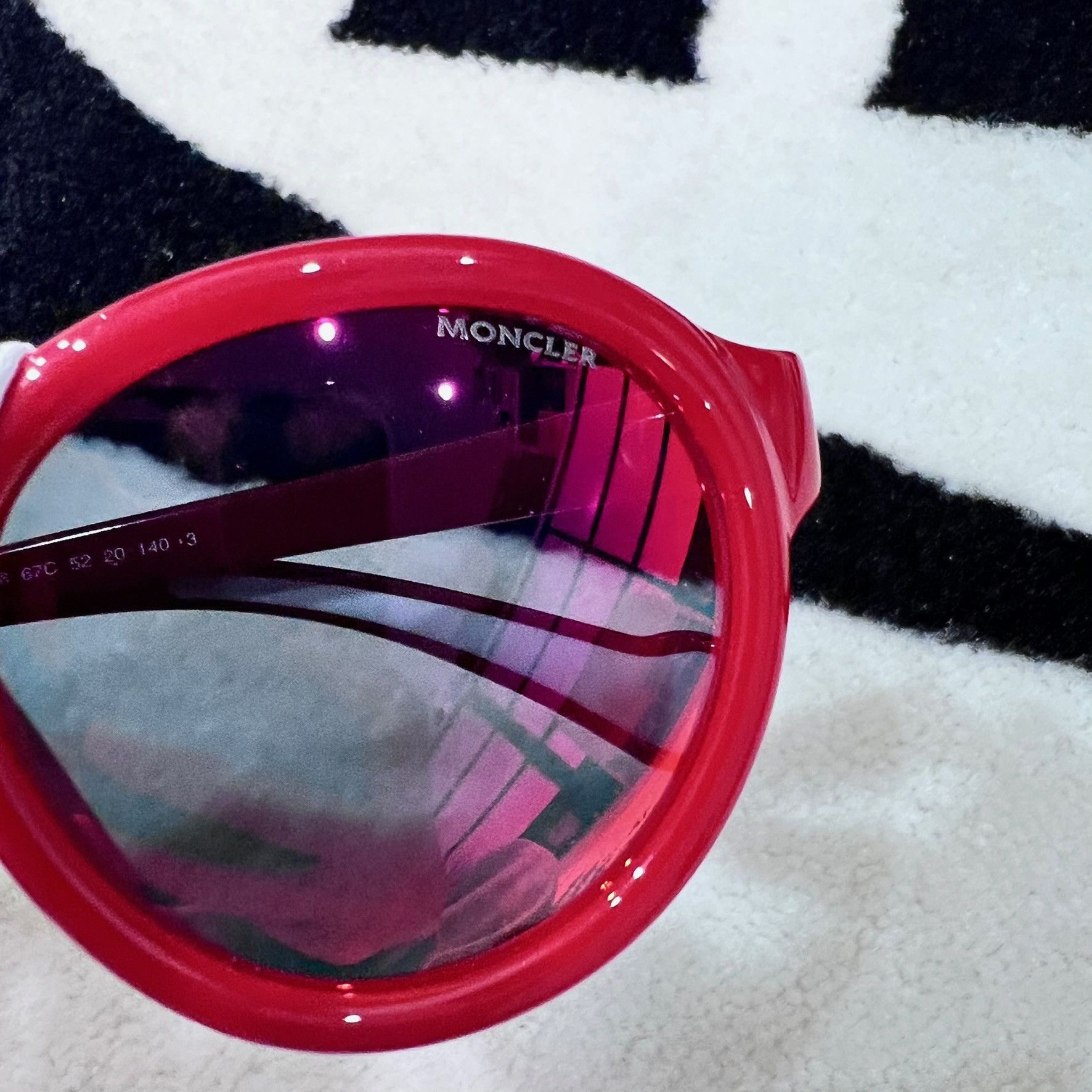 Moncler Moncler Red White Leather Side Shield Round Ski Sunglasses Size ONE SIZE - 10 Thumbnail