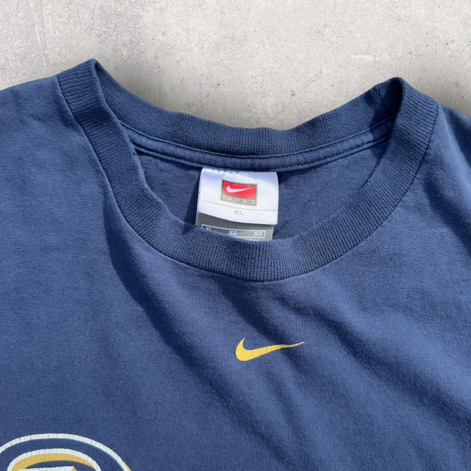 Nike 2005 Nike Center Swoosh Milwaukee Brewers Size US XL / EU 56 / 4 - 3 Thumbnail
