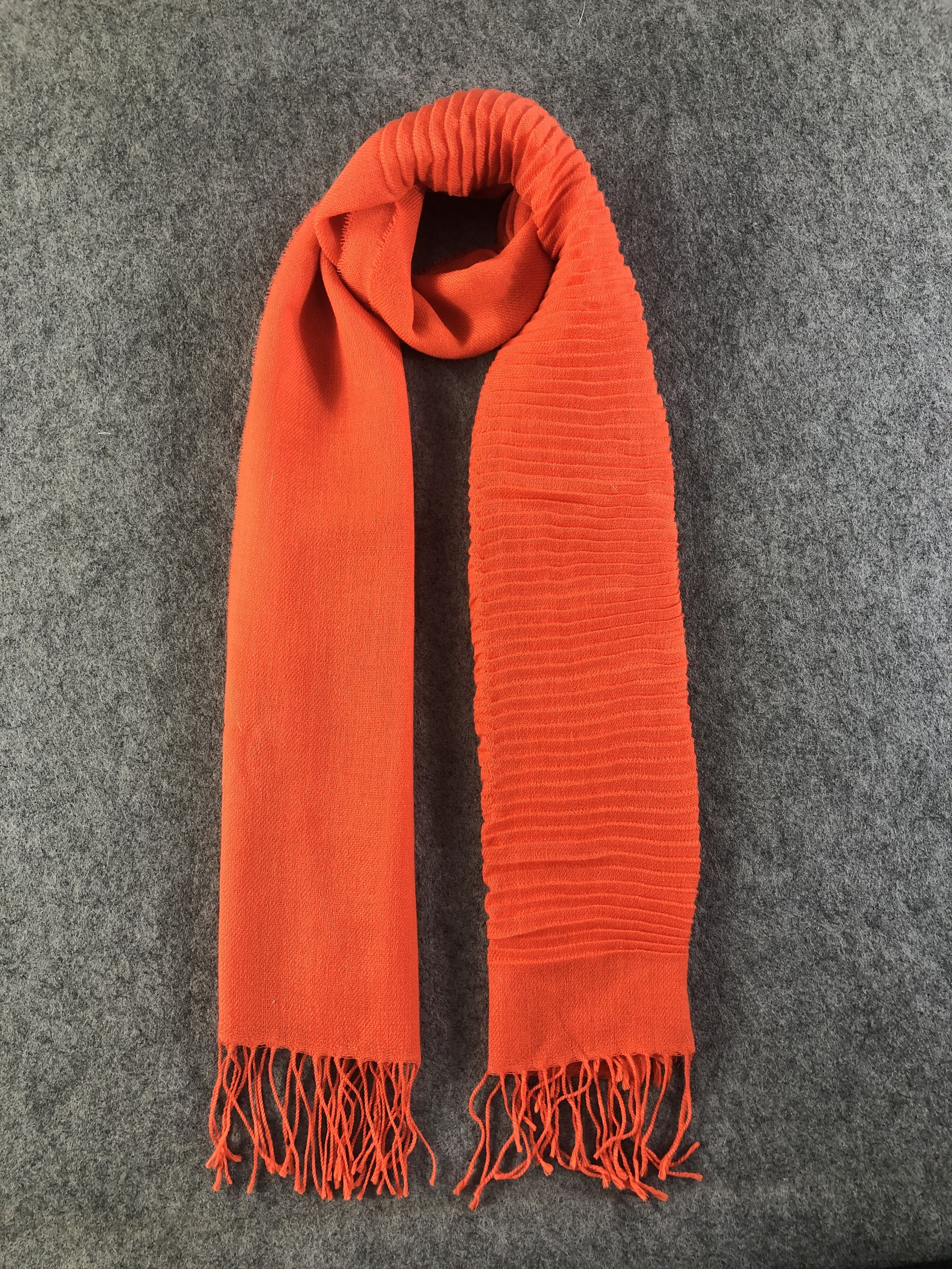 Fendi FENDI FF Pleated Scarf Muffler V1588 Size ONE SIZE - 1 Thumbnail