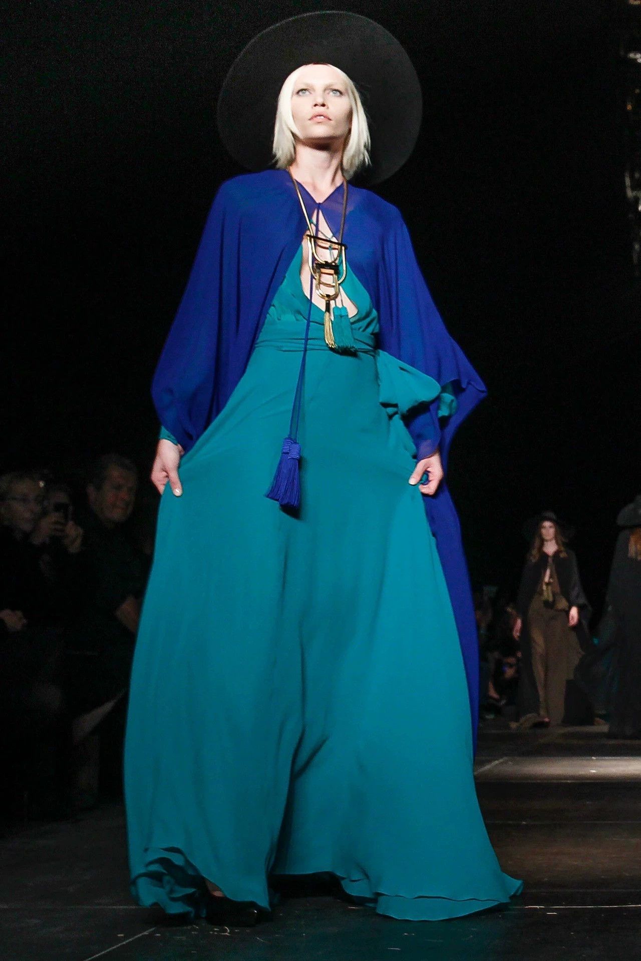 Yves Saint Laurent YSL Hedi SS13 Runway Look64 Silk Chiffon Cape Size ONE SIZE - 7 Thumbnail