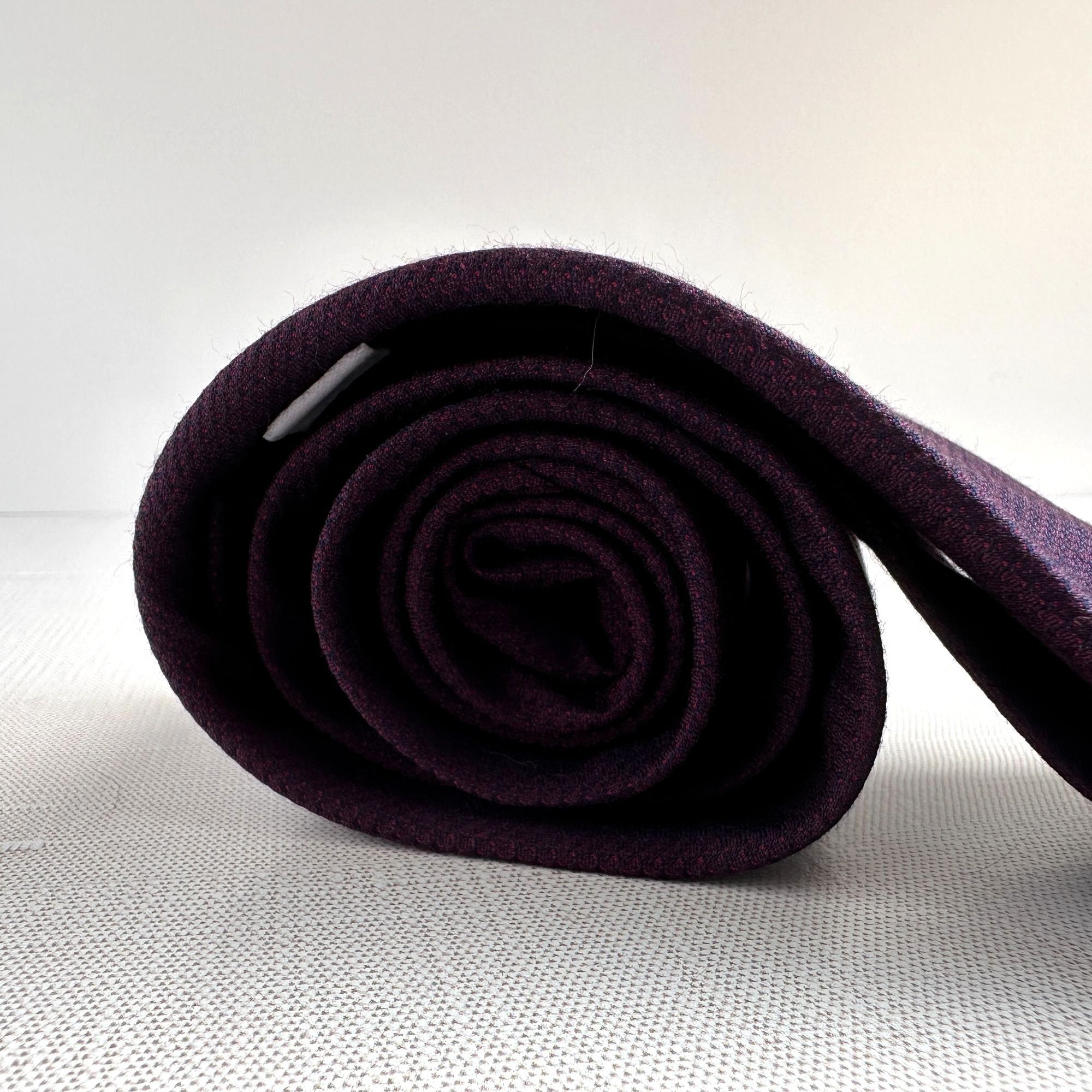Calvin Klein Calvin Klein Men’s Tie Burgundy Slim 58” x 2.5” Textured Sil Size ONE SIZE - 2 Thumbnail