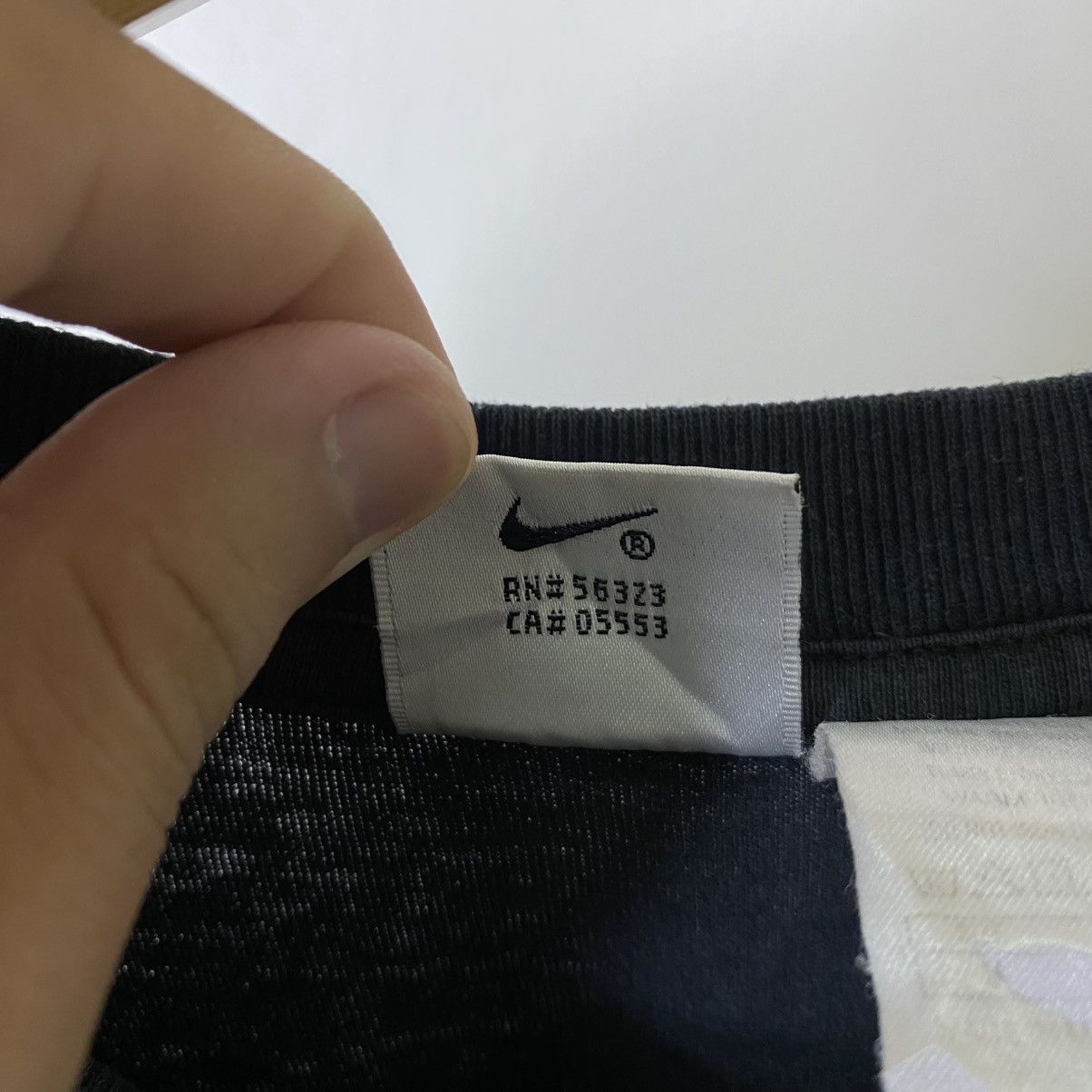 Nike Vintage 1990s Nike Air Fades Black Tee Travis Style Size US L / EU 52-54 / 3 - 5 Thumbnail