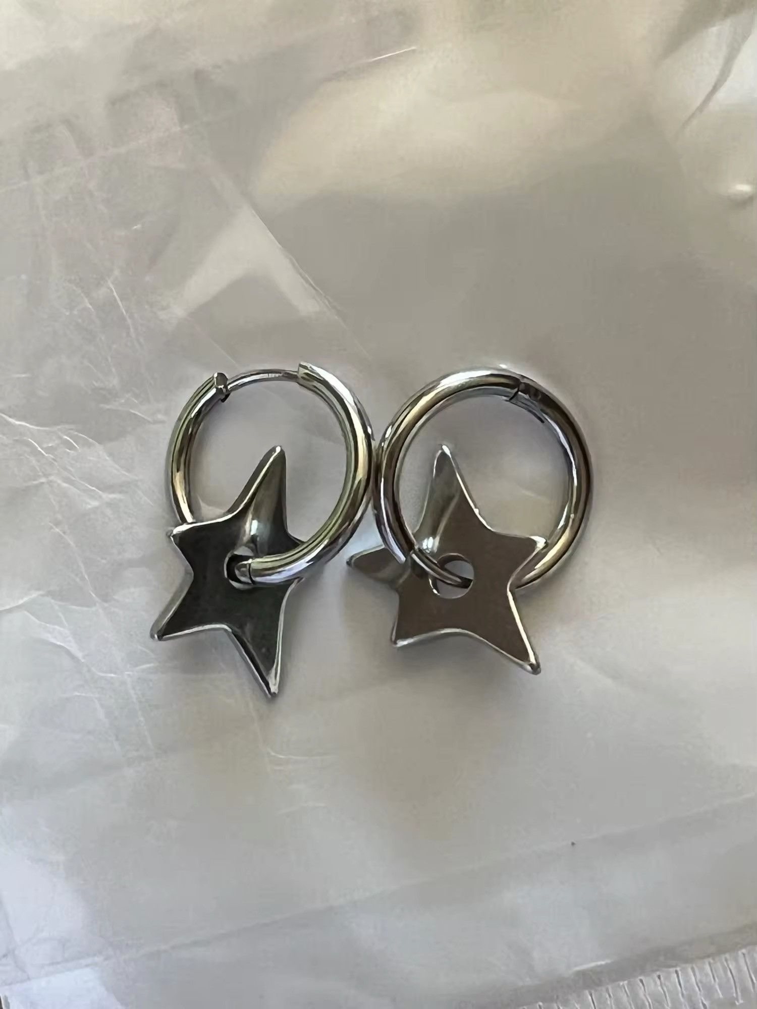 Jewelry Star Hoop Earrings Size ONE SIZE - 4 Thumbnail