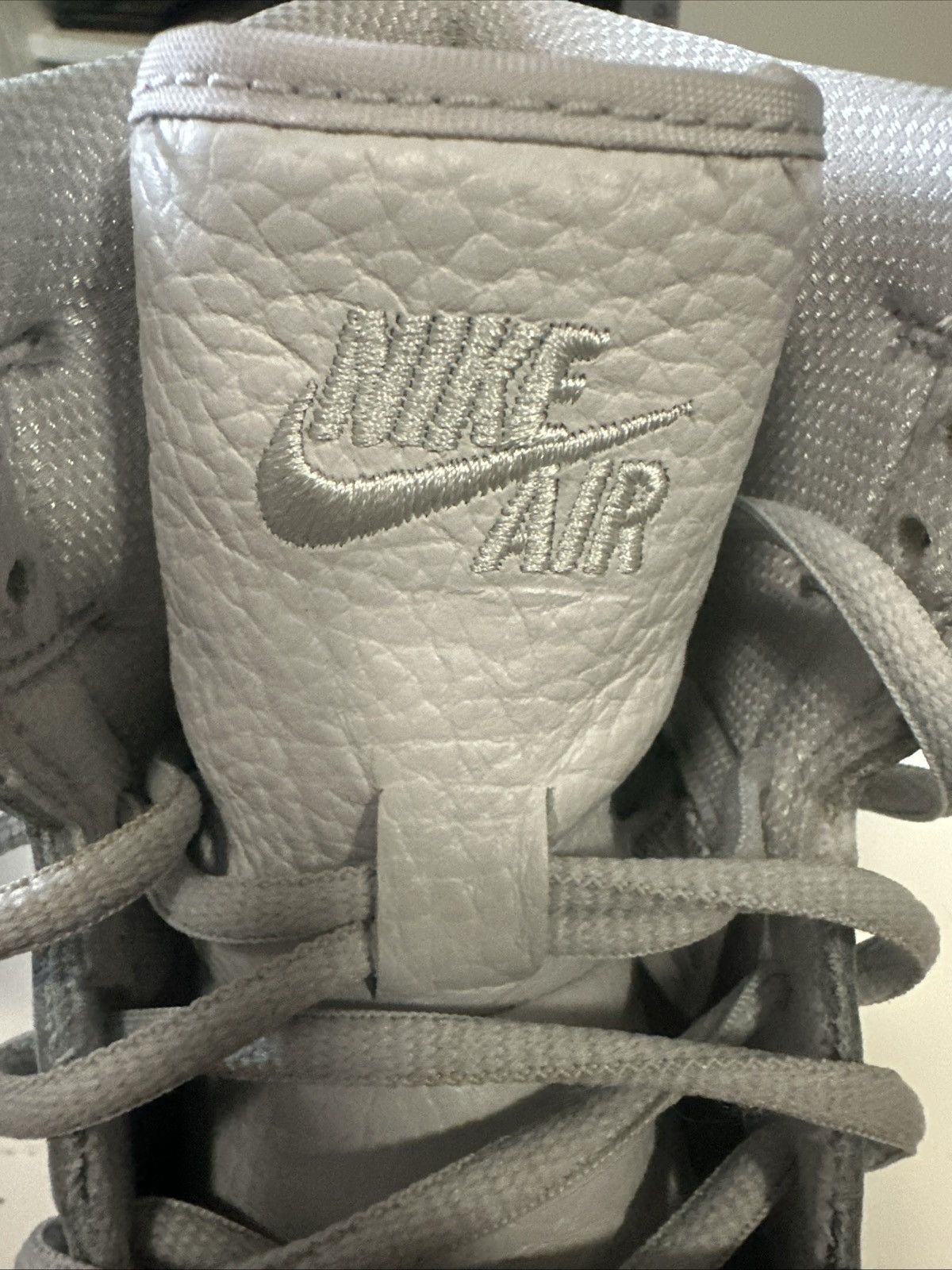 Nike Men Nike Air Jordan 1 High CO JP TOKYO Grey 9.5 DC 1788 029 Size US 9.5 / EU 42-43 - 7 Thumbnail