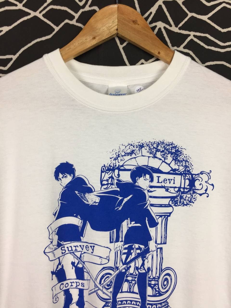 Anime Attack On Titan Survey Corps Anime Manga Tee Size US M / EU 48-50 / 2 - 3 Thumbnail