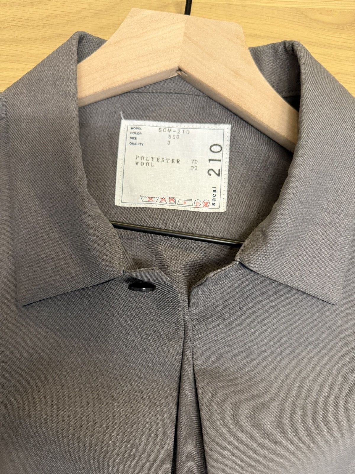 Sacai Sacai Short Sleeve Button-Up Suiting Shirt Grey Wool Blend Size US L / EU 52-54 / 3 - 2 Thumbnail