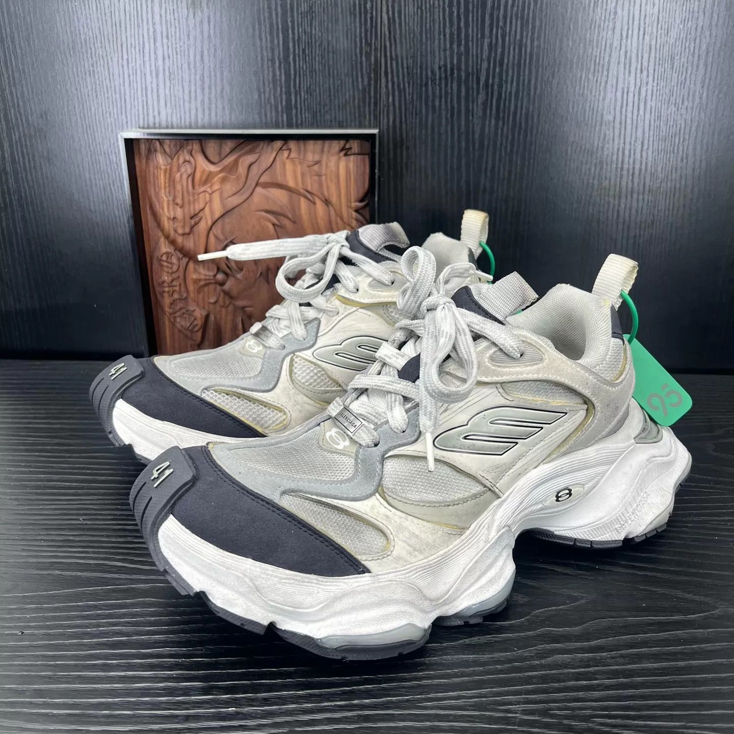Balenciaga Balenciaga Cargo Pants White & Gray 41 Size US 8 / EU 41 - 1 Thumbnail