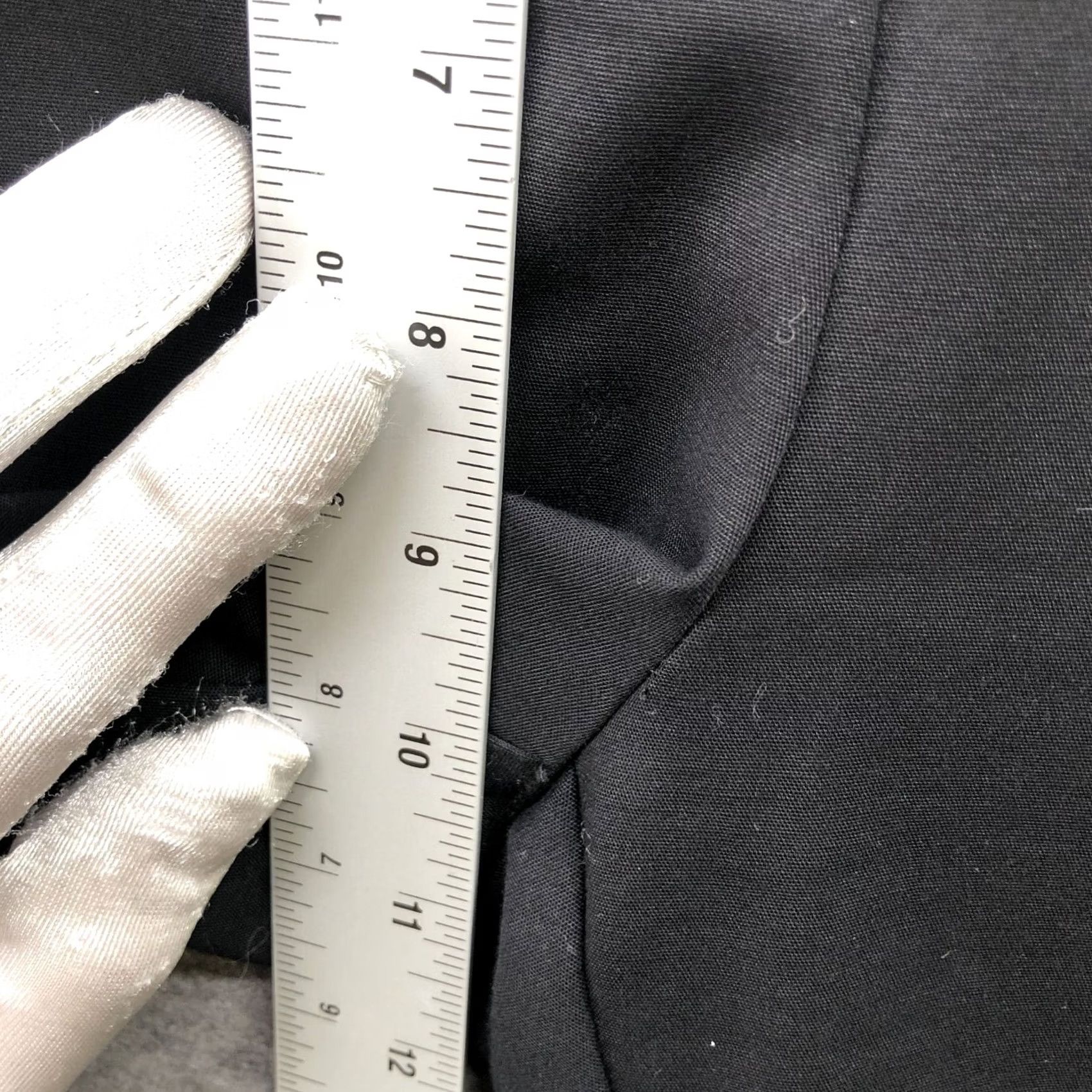 Vintage Chico's So Slimming Crop Pants Womens Size 8 Black Flat Front Slim Cropped Pants Womens 8 Black Size 30" / US 8 / IT 44 - 7 Thumbnail