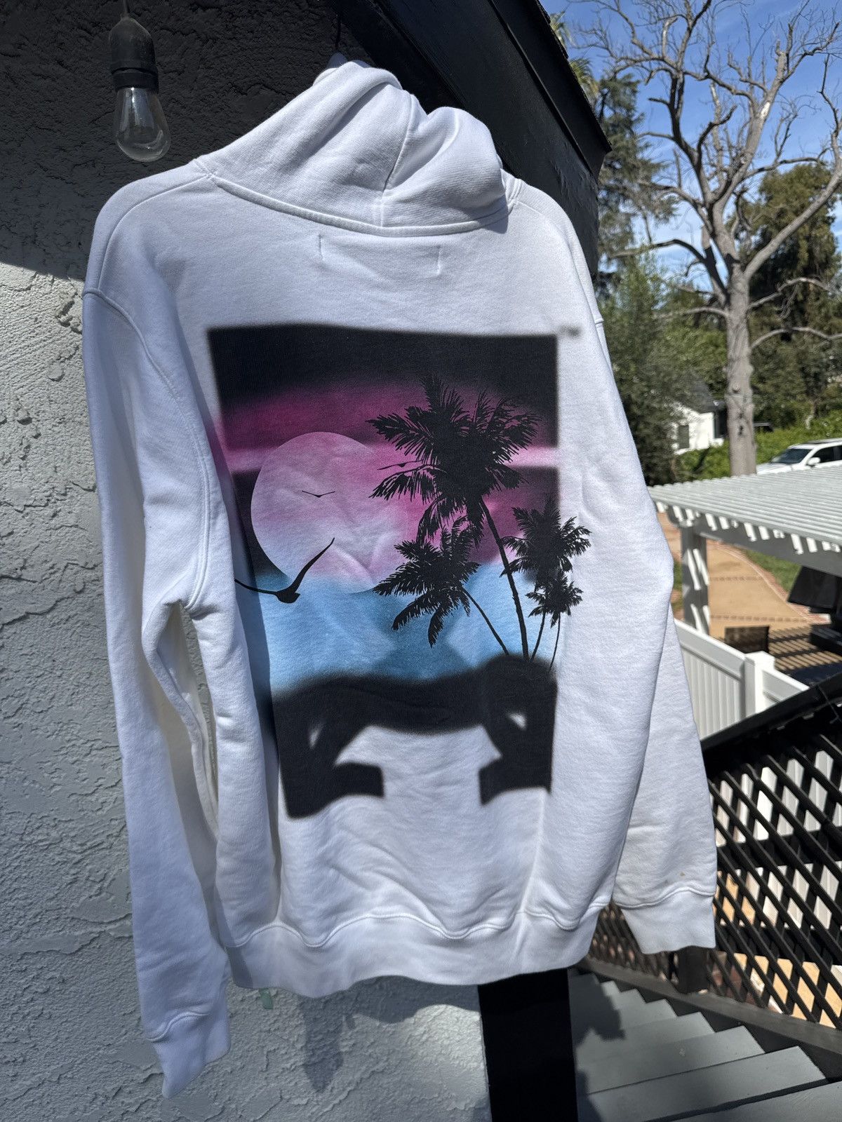 Off-White Limited edition Mikonos off-white hoodie Size US L / EU 52-54 / 3 - 1 Thumbnail