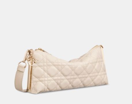 Dior o1w1db11024 Size: OS / Lambskin Club Bag in Ivory Size ONE SIZE - 1 Thumbnail