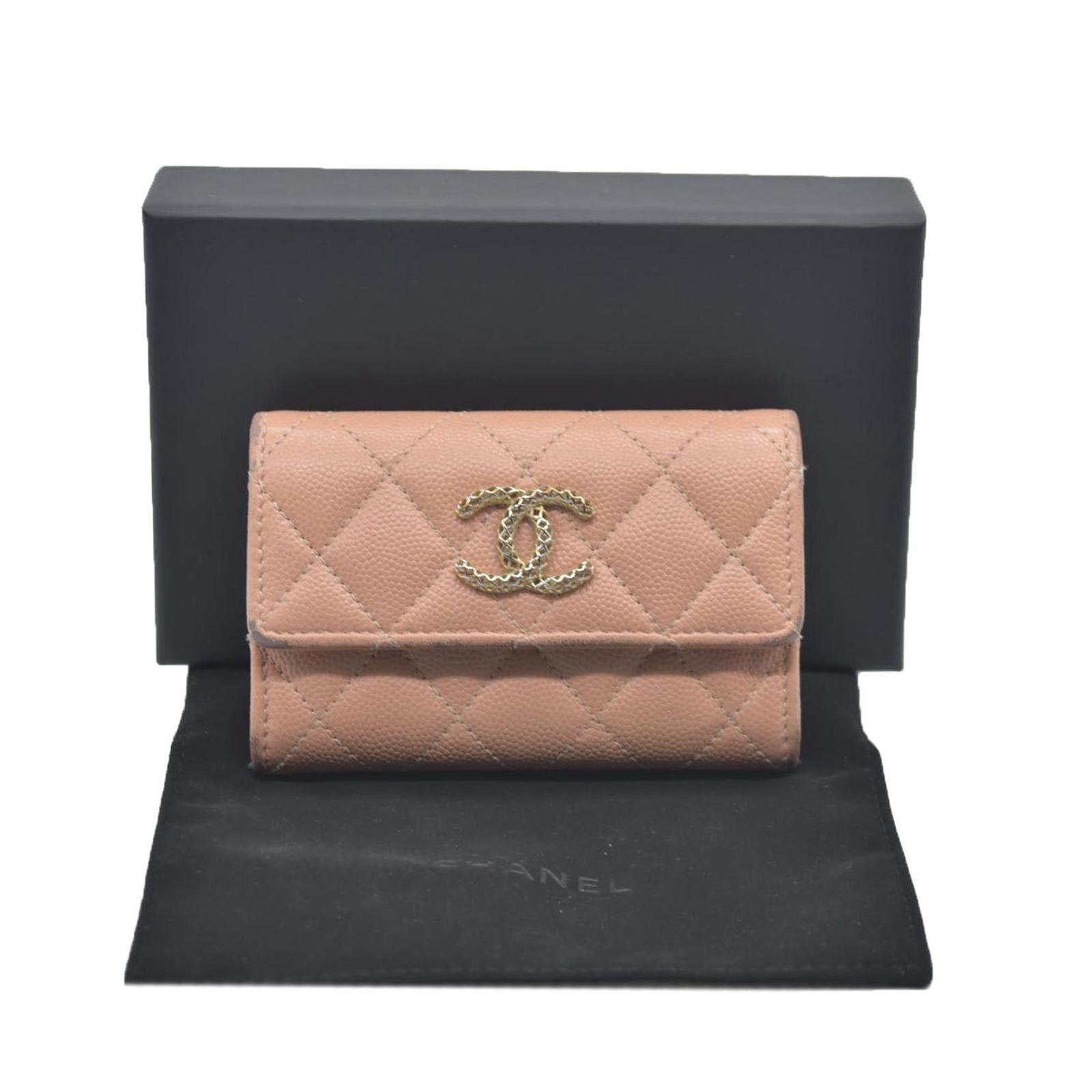 Chanel Chanel Quilted CC Flap Card Holder Interlocking CC Logo Size ONE SIZE - 1 Thumbnail
