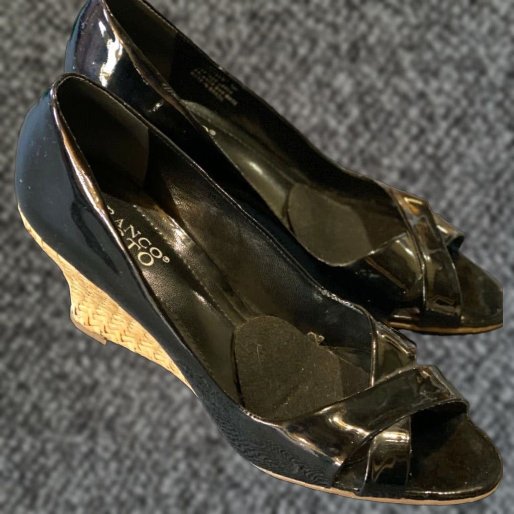 Franco Sarto Black Patent Leather Peep Toe Wedge Heel Shoes Women's Size 10M