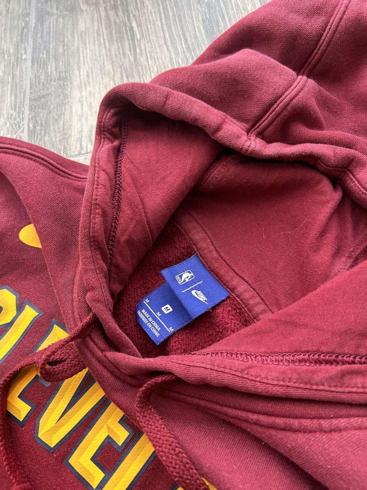 NBA Nike Cleveland big logo NBA hoodies mens Size US M / EU 48-50 / 2 - 3 Thumbnail