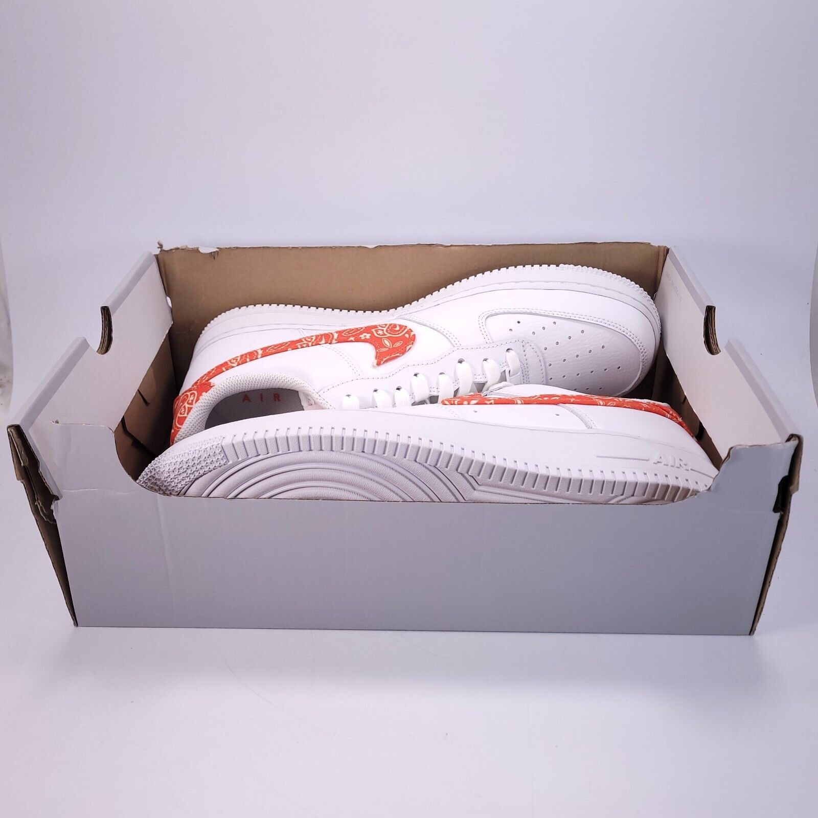 Nike Nike Air Force 1 '07 ESS Shoe Women Size 12 DJ9942-102 White Size US 12 / IT 42 - 10 Thumbnail