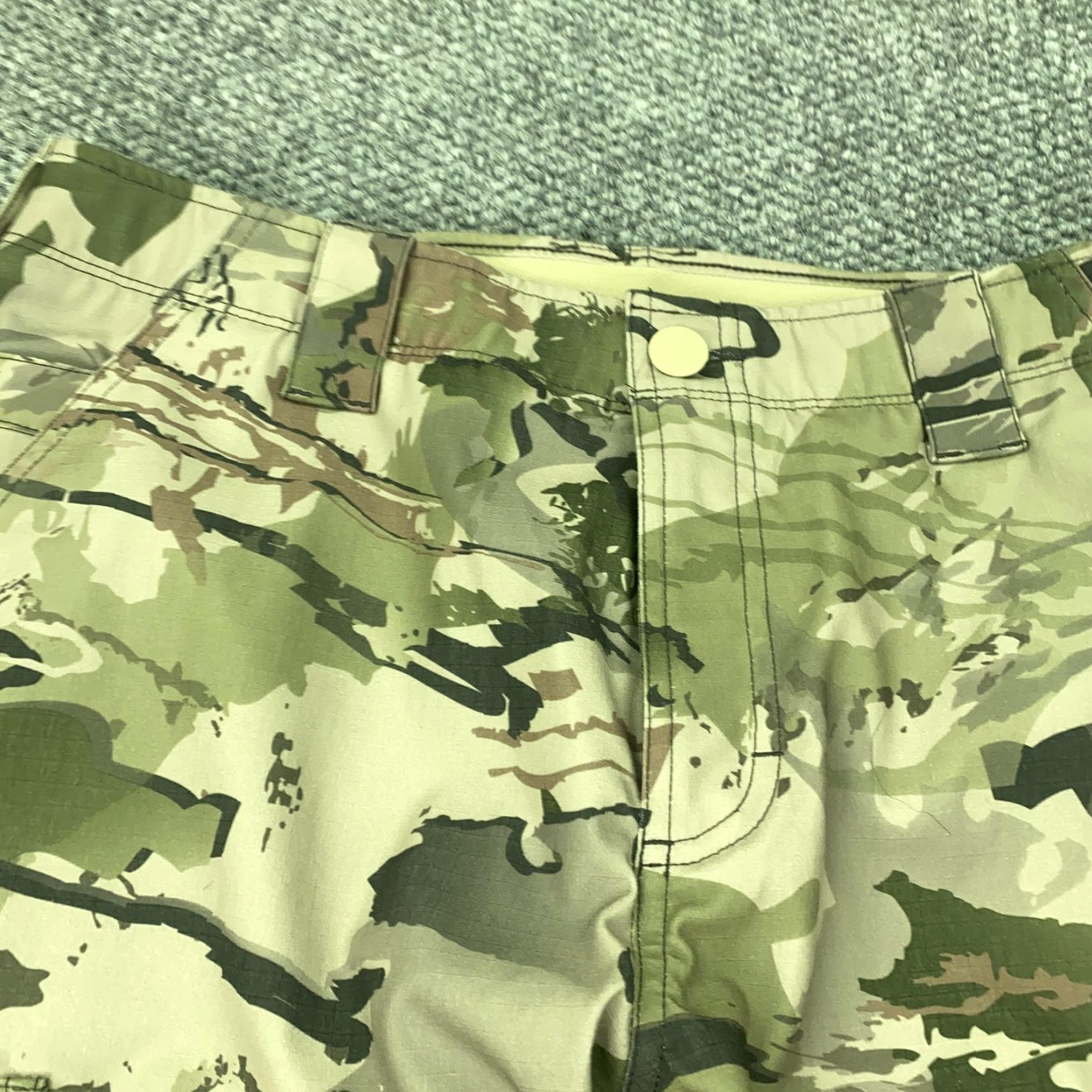 Under Armour Under Armour Cargo Pants 32x32 Green Camouflage UA Storm Hunting Outdoor Mens Size US 32 / EU 48 - 3 Thumbnail