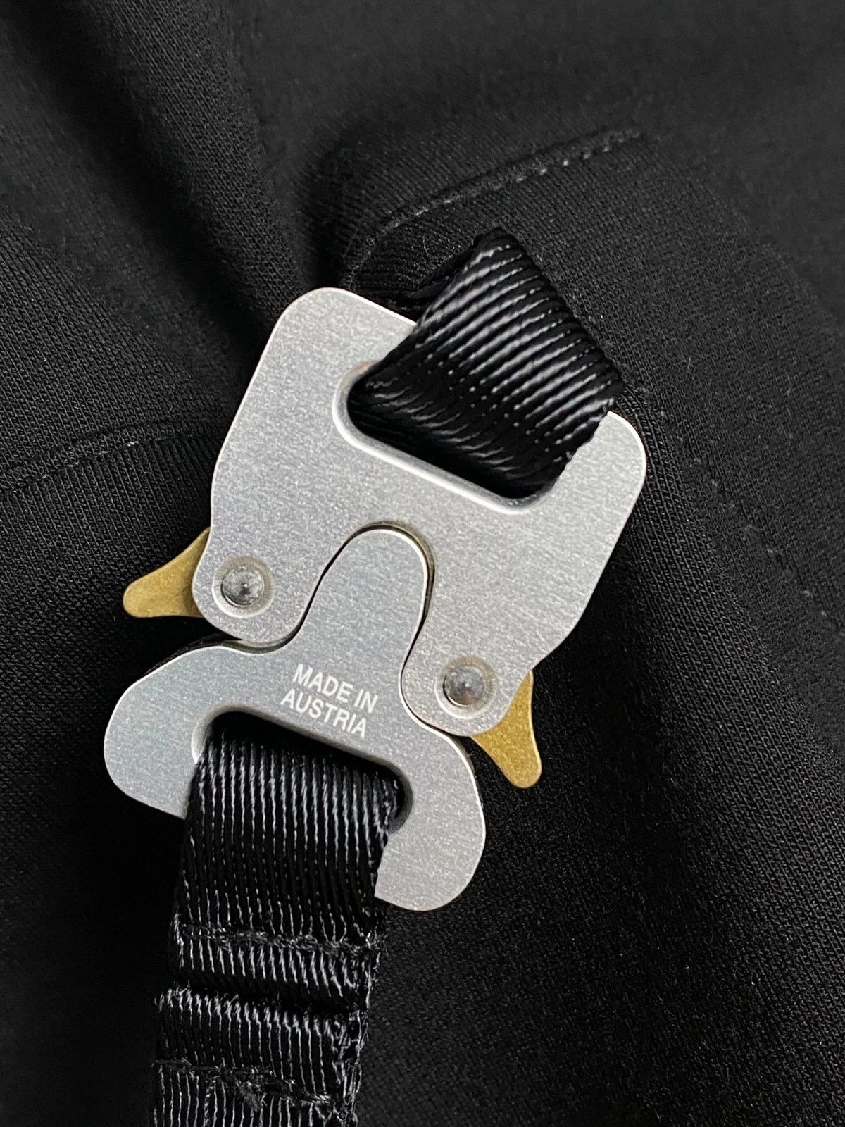 1017 ALYX 9SM 1017 Alyx 9SM Hoodie Size US L / EU 52-54 / 3 - 3 Thumbnail
