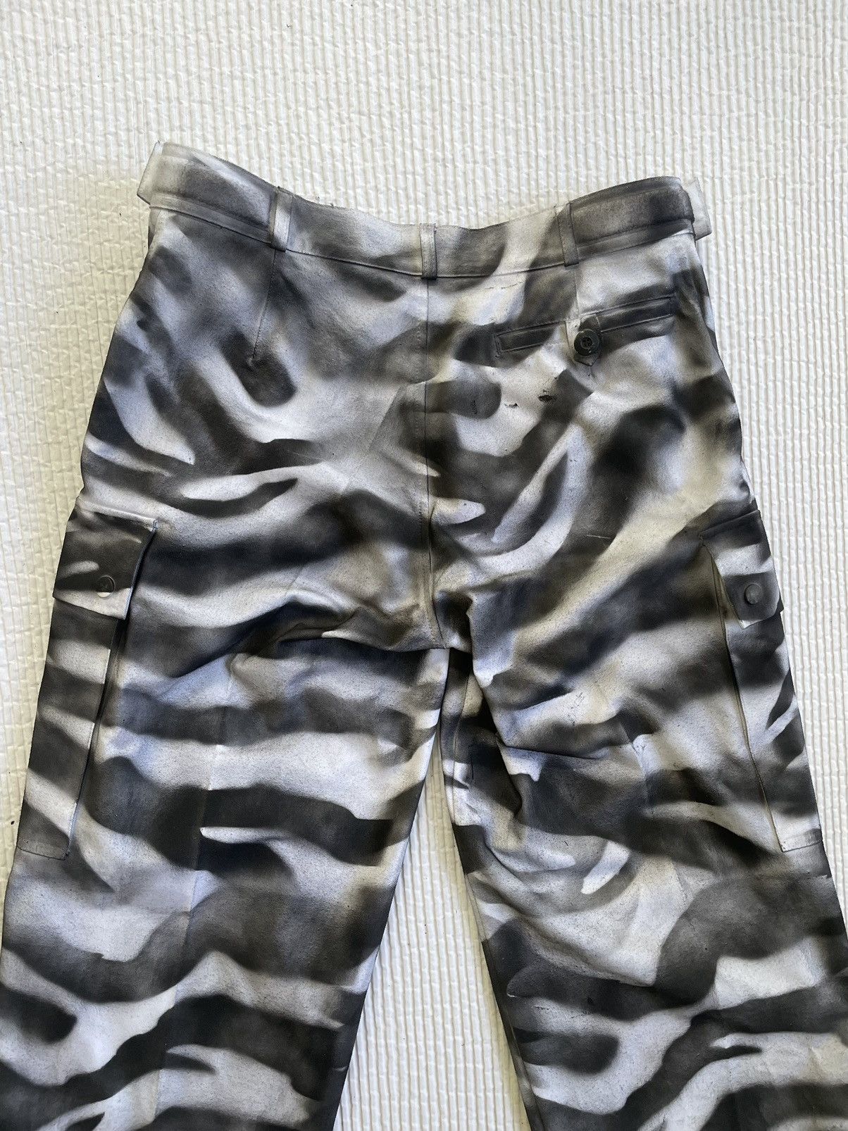 Handmade × Vintage Hand Camo Snow Tiger Cargos Size US 32 / EU 48 - 18 Thumbnail