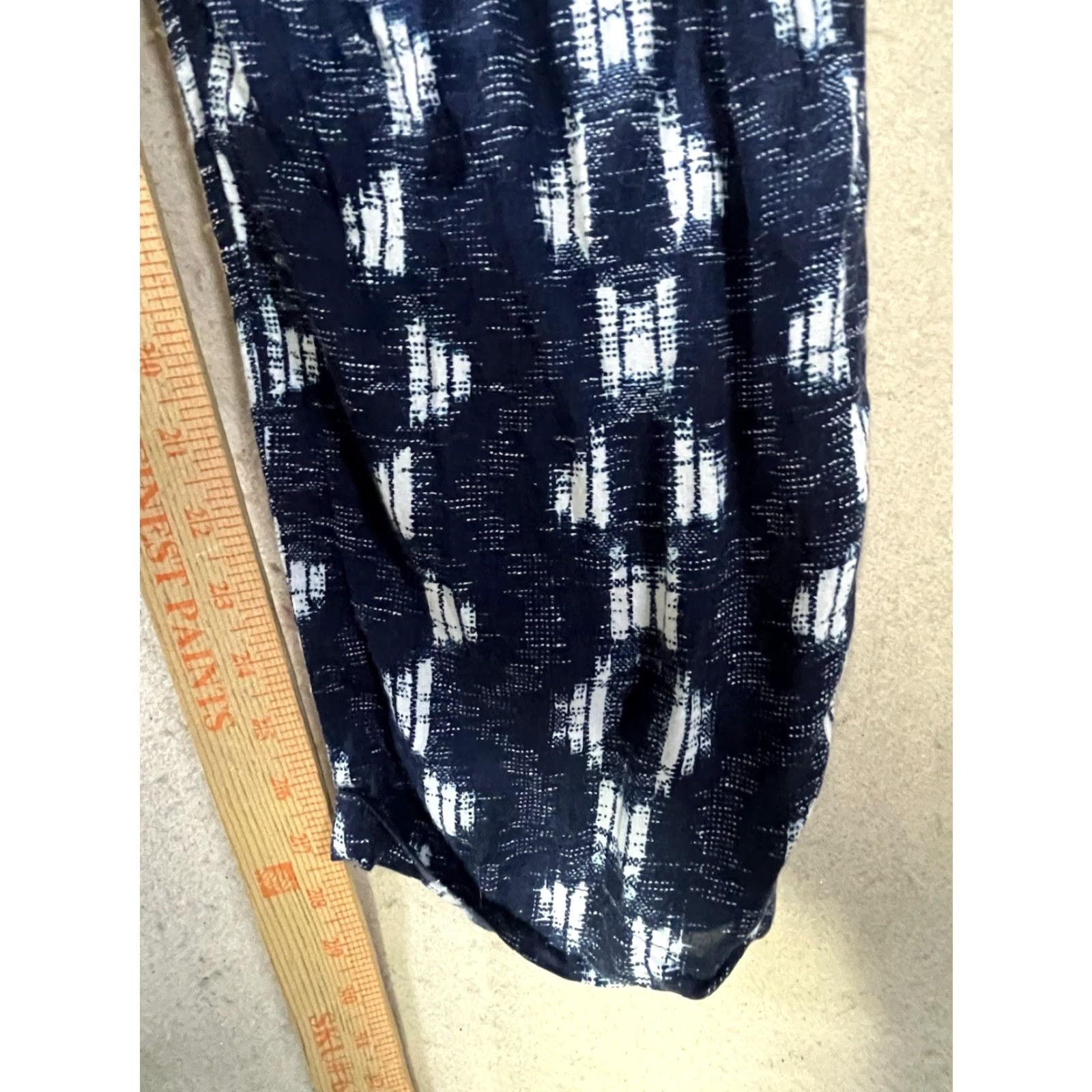 Velvet Velvet by Graham & Spencer Jumpsuit Womens Abstract Print V-Neck Short Sleeve Navy Blue M Regular One-Piece Size 32" / US 10 / IT 46 - 5 Thumbnail