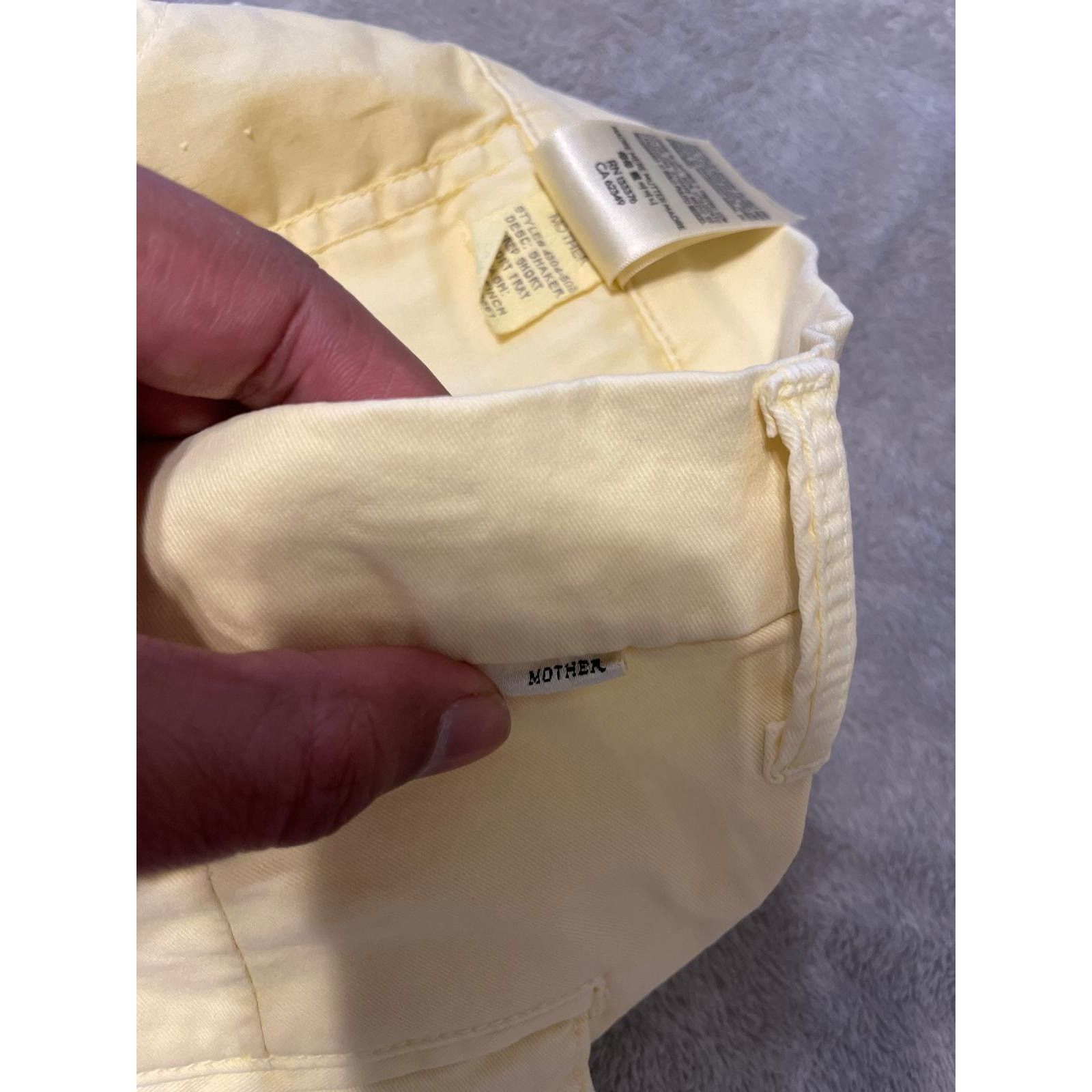 MOTHER MOTHER - The Shaker Shorts / 28 / yellow /NWT Size 28" / US 6 / IT 42 - 13 Thumbnail