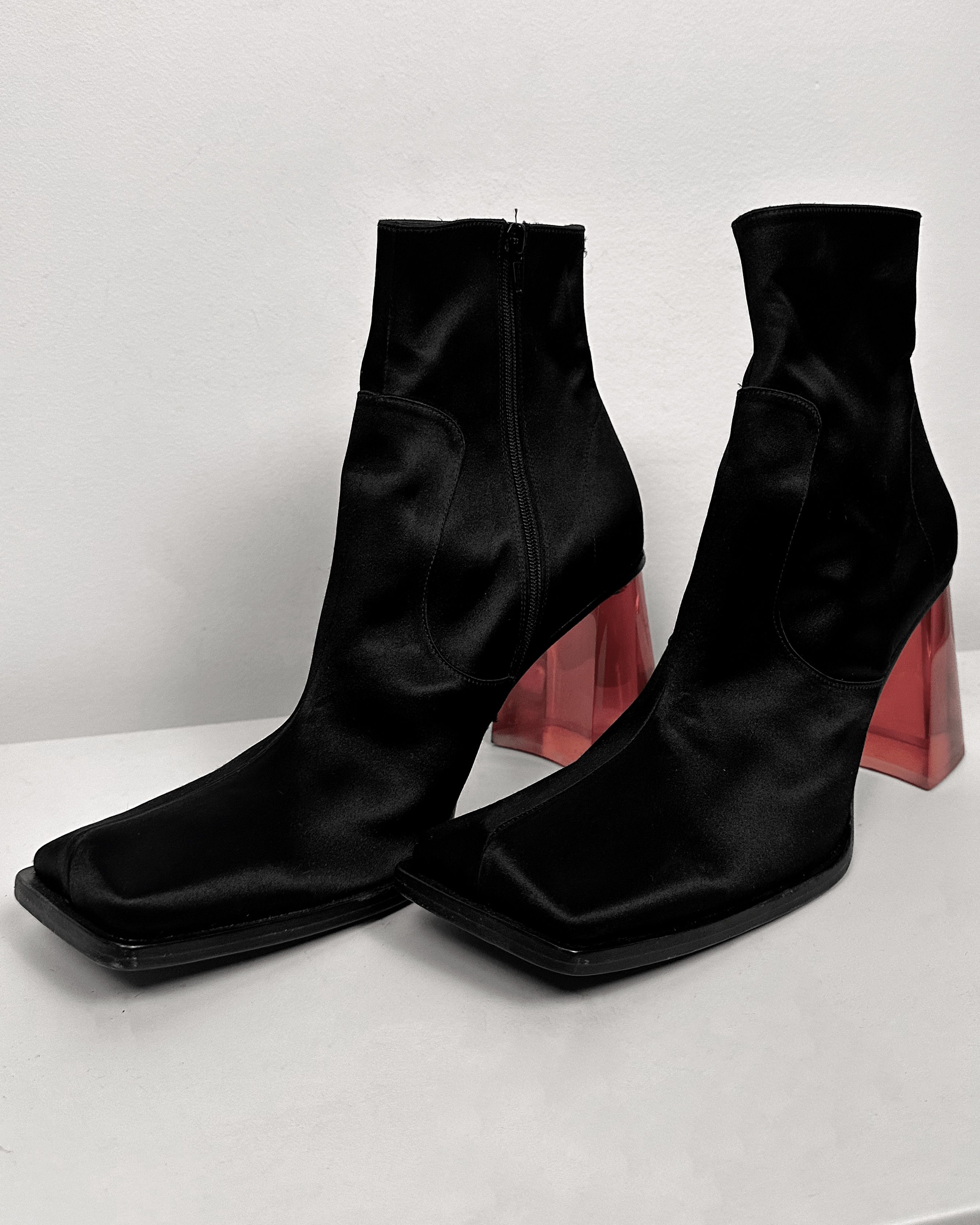 Maison Margiela Maison Margiela Red Glass Heel Satin Boots Size US 7.5 / EU 40-41 - 6 Thumbnail