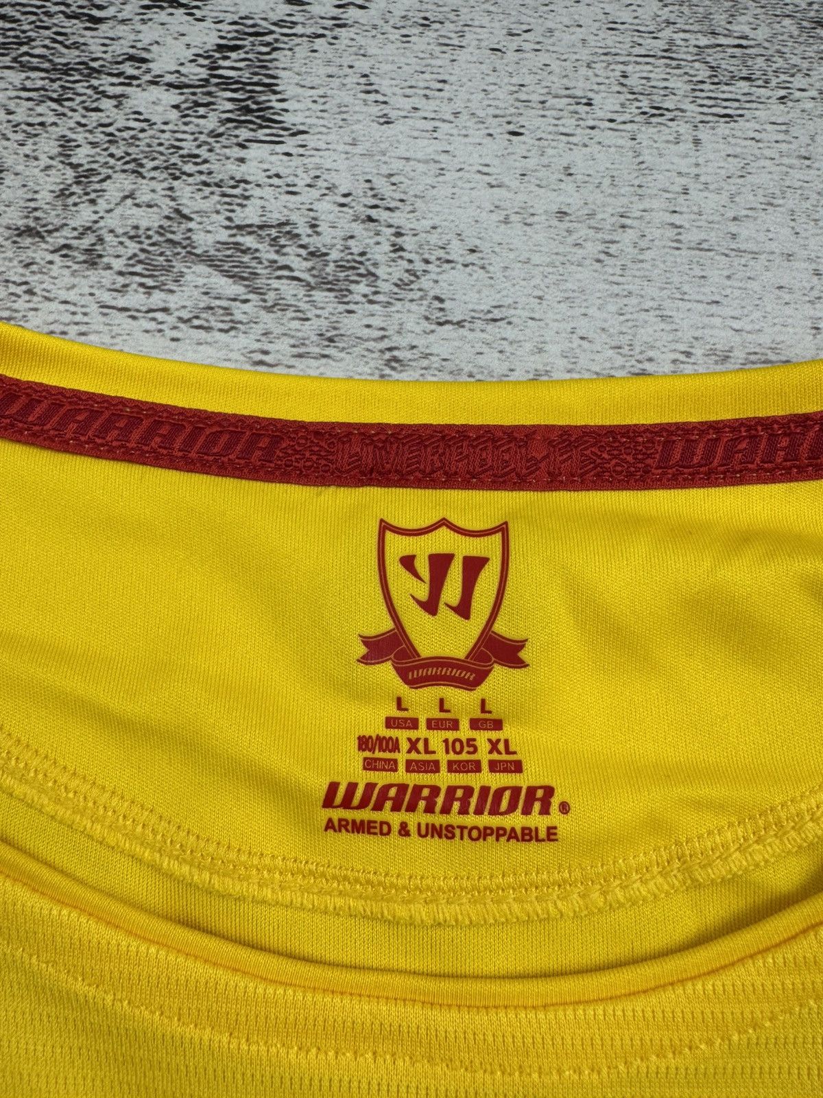 Warrior Liverpool 2014/2015 NEW Away Football Shirt Jersey Kit Size US L / EU 52-54 / 3 - 12 Thumbnail