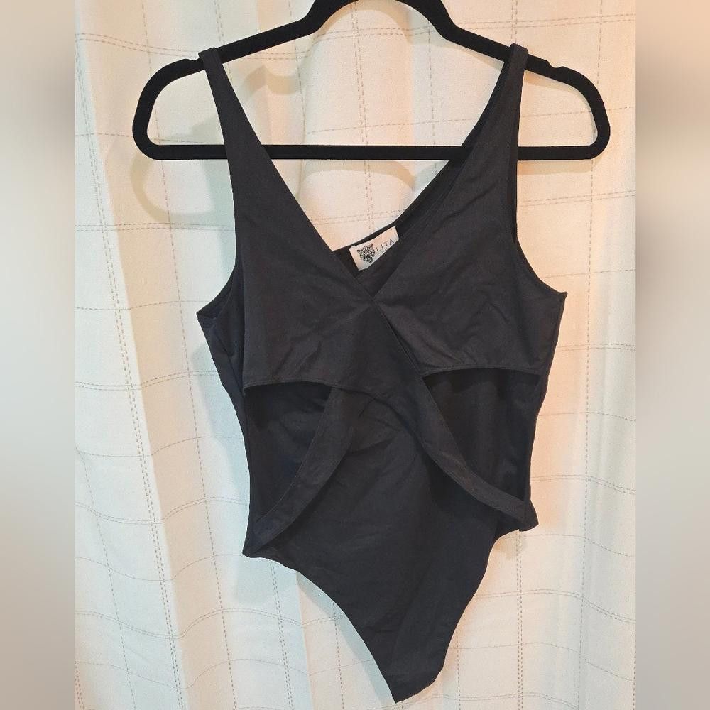 Designer LITA by Ciara Bodysuit Size L / US 10 / IT 46 - 1 Thumbnail