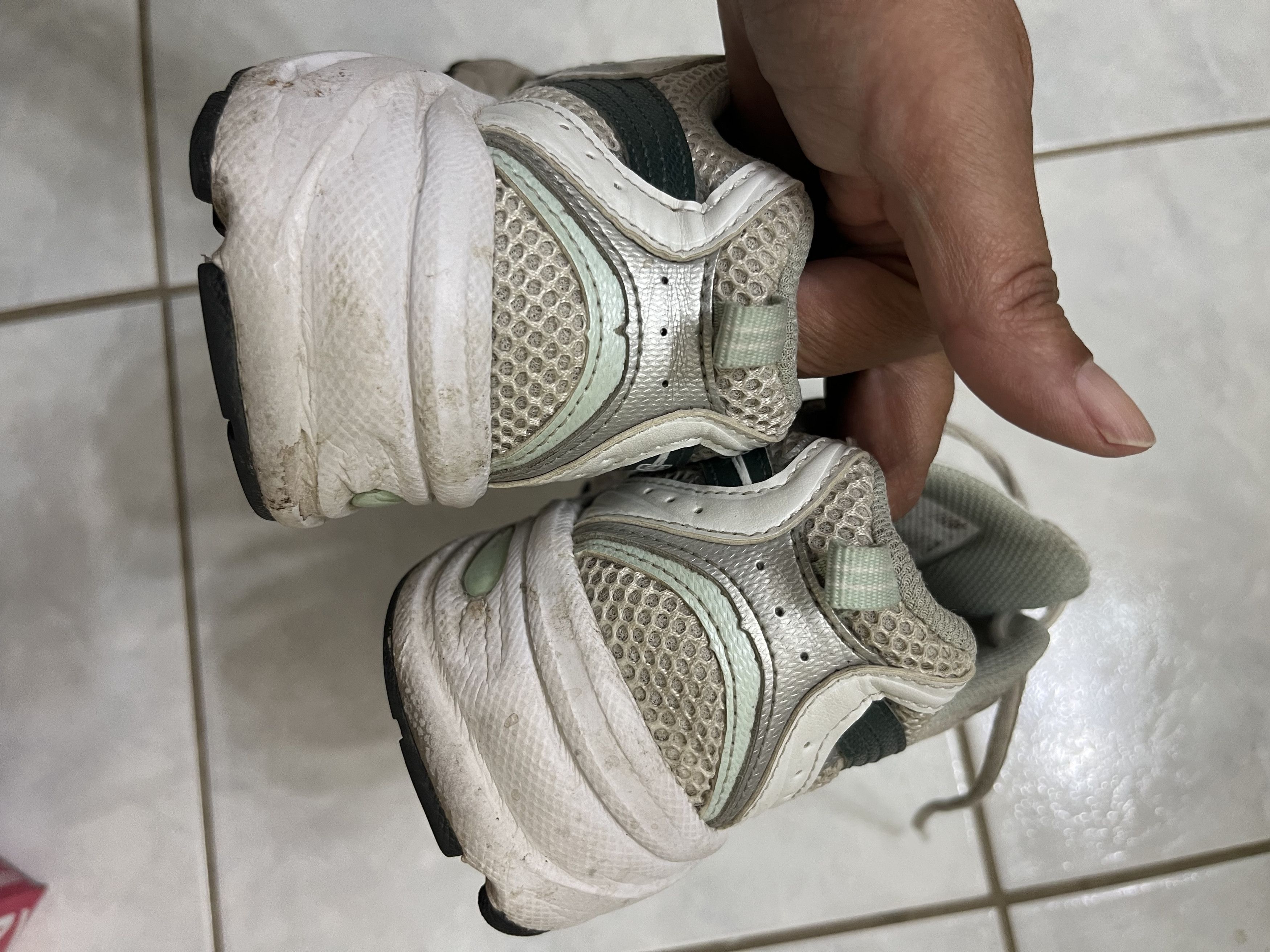 New Balance Women’s New Balance 530 Size US 7 / IT 37 - 4 Thumbnail