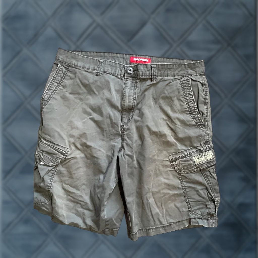 Vintage VINTAGE UNIONBAY Cargo Shorts Men 38 Gray Flat Front Casual Stretch 90s Size US 38 / EU 54 - 1 Thumbnail