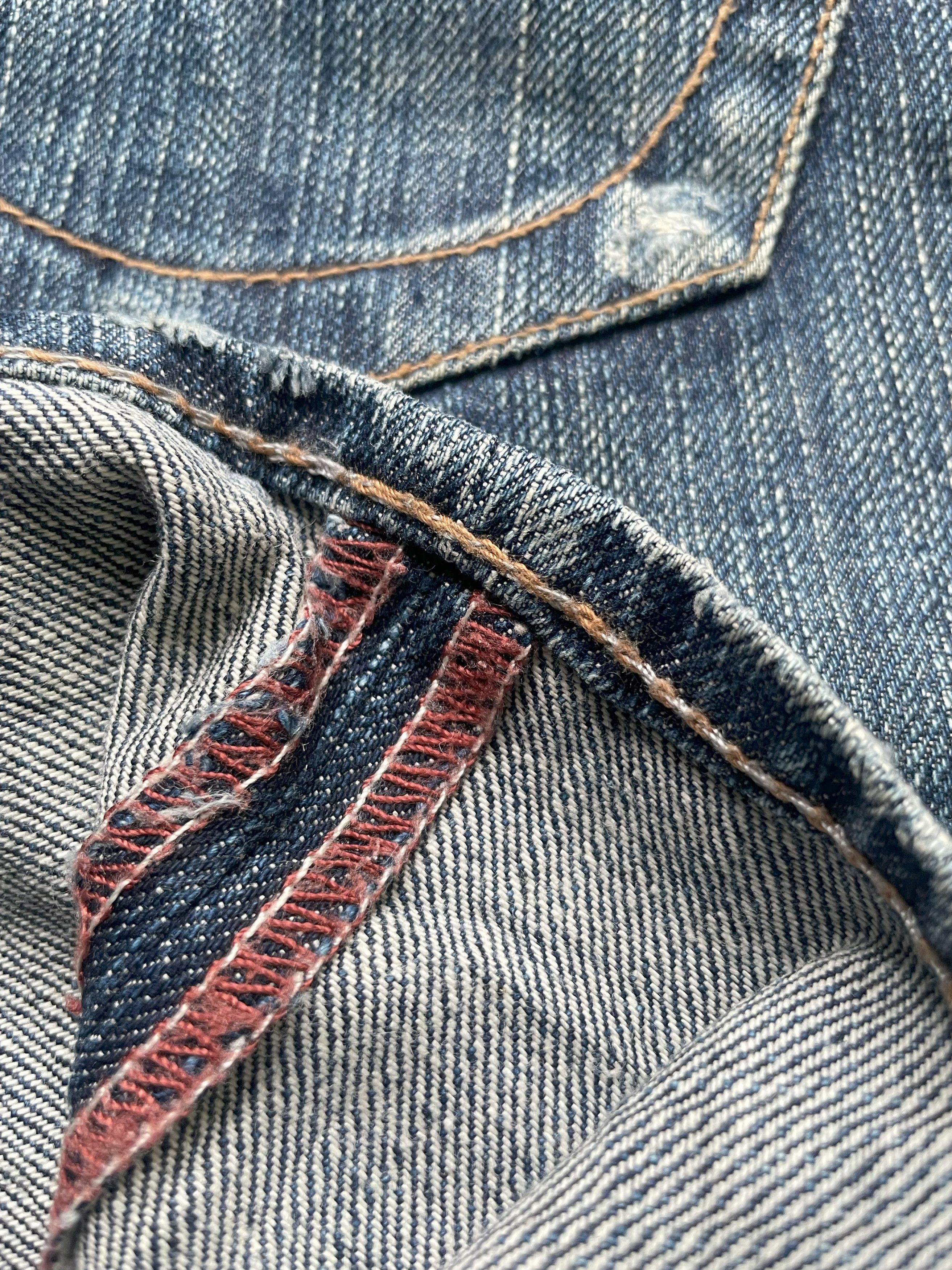 Japanese Brand Flare Honey Suckle Rose Distresed Denim Size 28" / US 6 / IT 42 - 17 Thumbnail