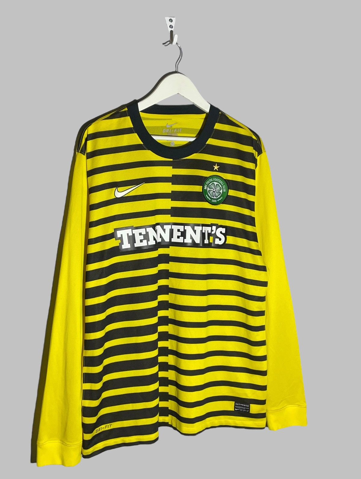 Nike × Vintage Celtic FC Nike 2012/13 Third Football Long Sleeve Size US XL / EU 56 / 4 - 2 Thumbnail