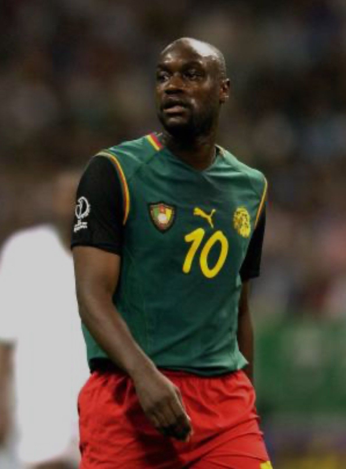 Puma Cameroon world cup 2002 home shirt (bnwt) Size US L / EU 52-54 / 3 - 9 Thumbnail