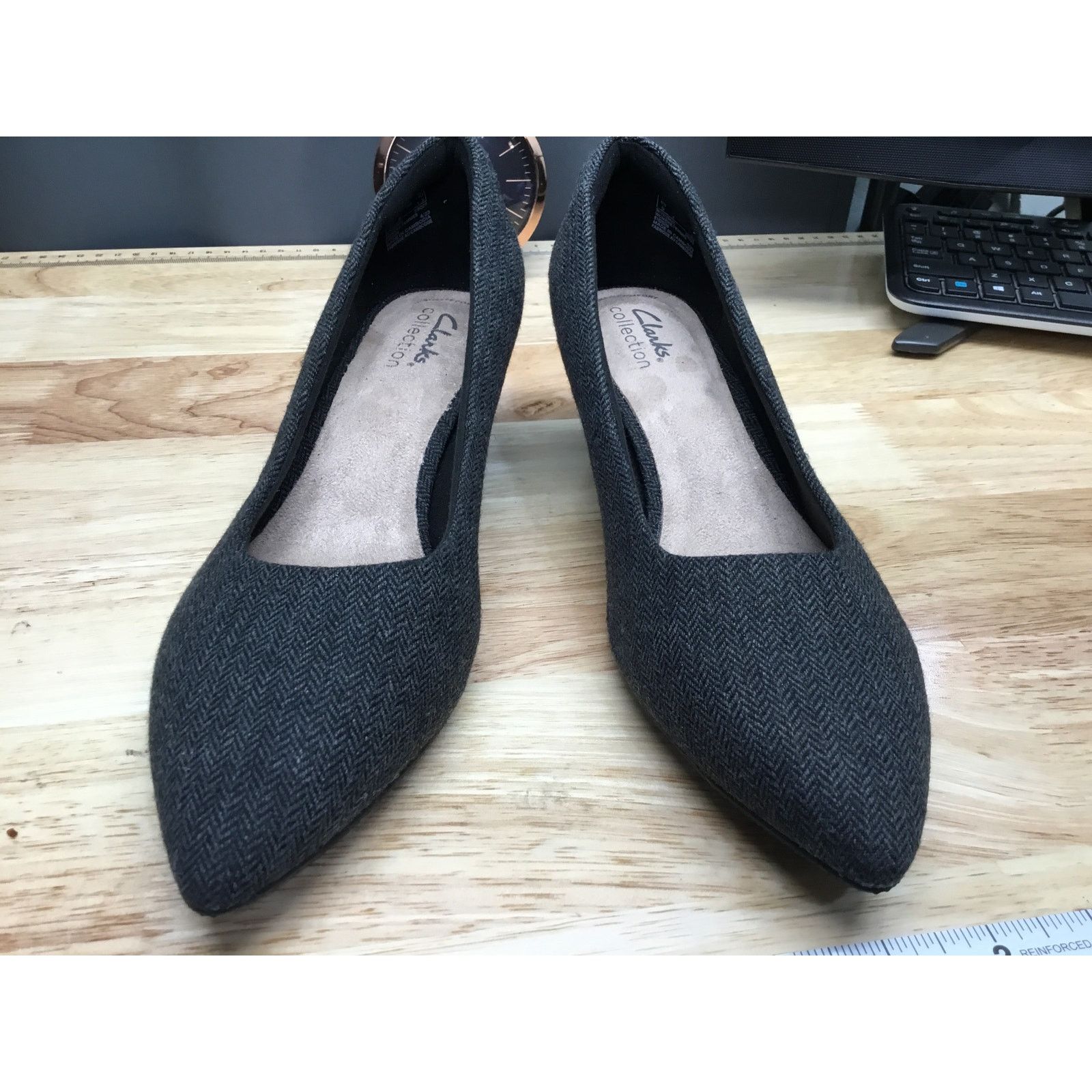 Clarks Clarks Teresa Step Women's 8 Black Tweed Pointed Toe Pumps Size US 8 / IT 38 - 1 Thumbnail