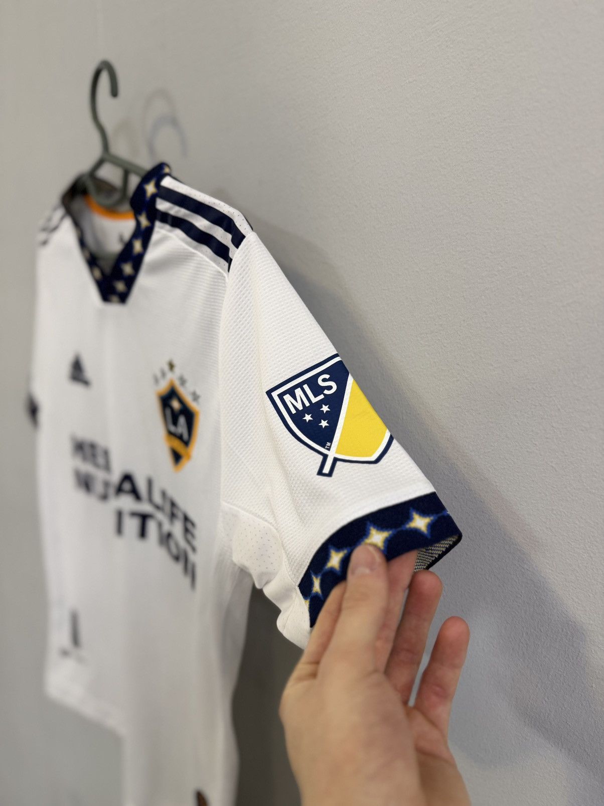 Adidas Adidas LA Galaxy 22/23 Home Authentic Jersey Chicharito Size US S / EU 44-46 / 1 - 4 Thumbnail