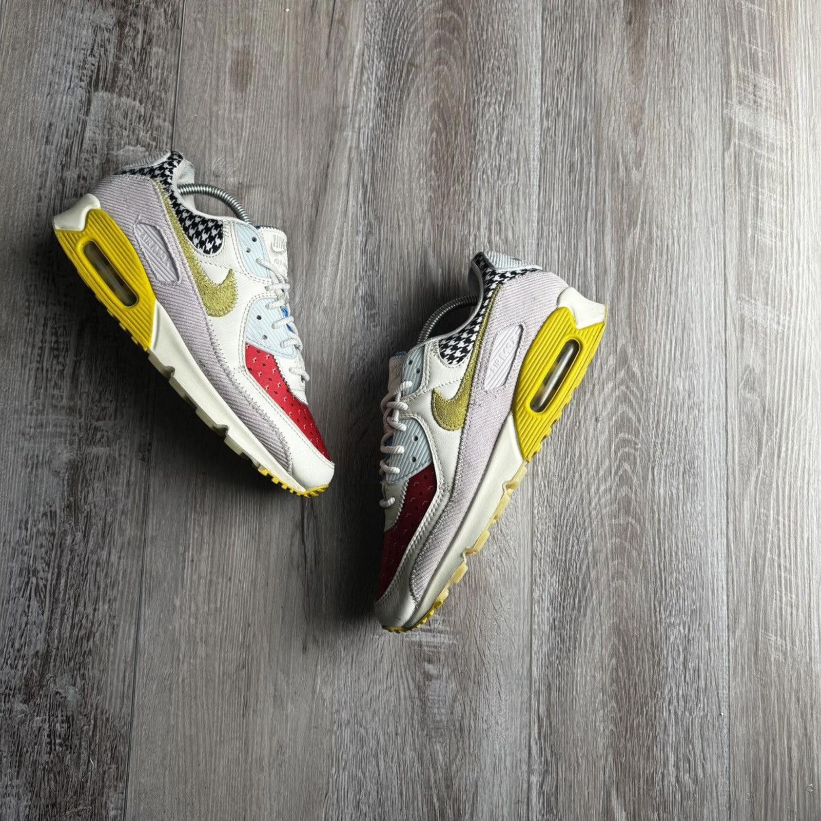 Nike NIKE • Air Max '90 Patchwork" (9M) Size US 9 / EU 42 - 8 Thumbnail