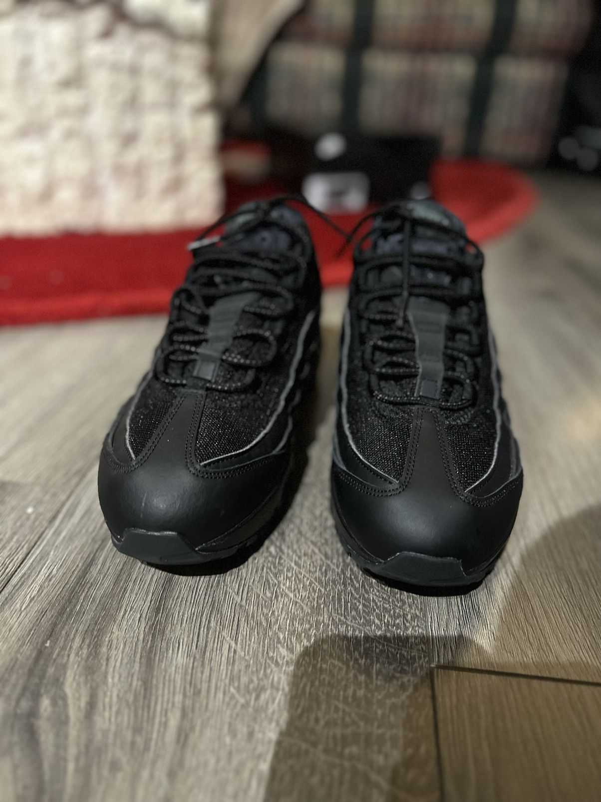 Nike Black Nike Air Max 95 Size US 10 / EU 43 - 3 Thumbnail