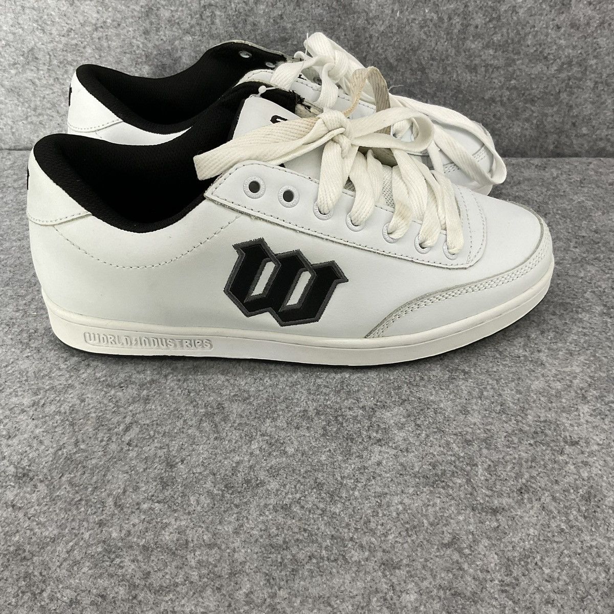 World Industries World Industries vintage y2k skateboard shoes size 11 new Size US 11 / EU 44 - 5 Thumbnail