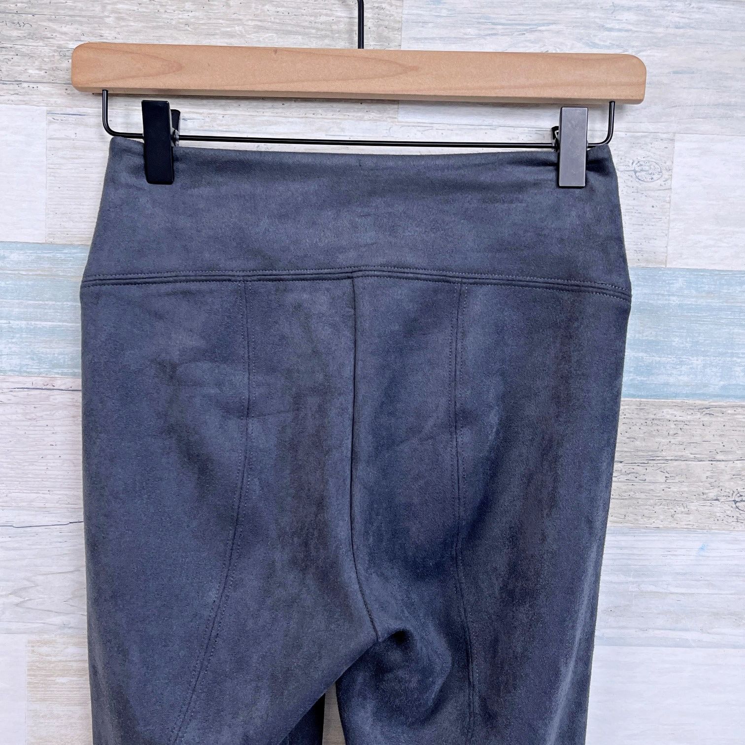 White House Black Market White House Black Market Ultra Suede Runway Leggings Gray 00 Size 24" / US 00 / IT 34 - 4 Thumbnail