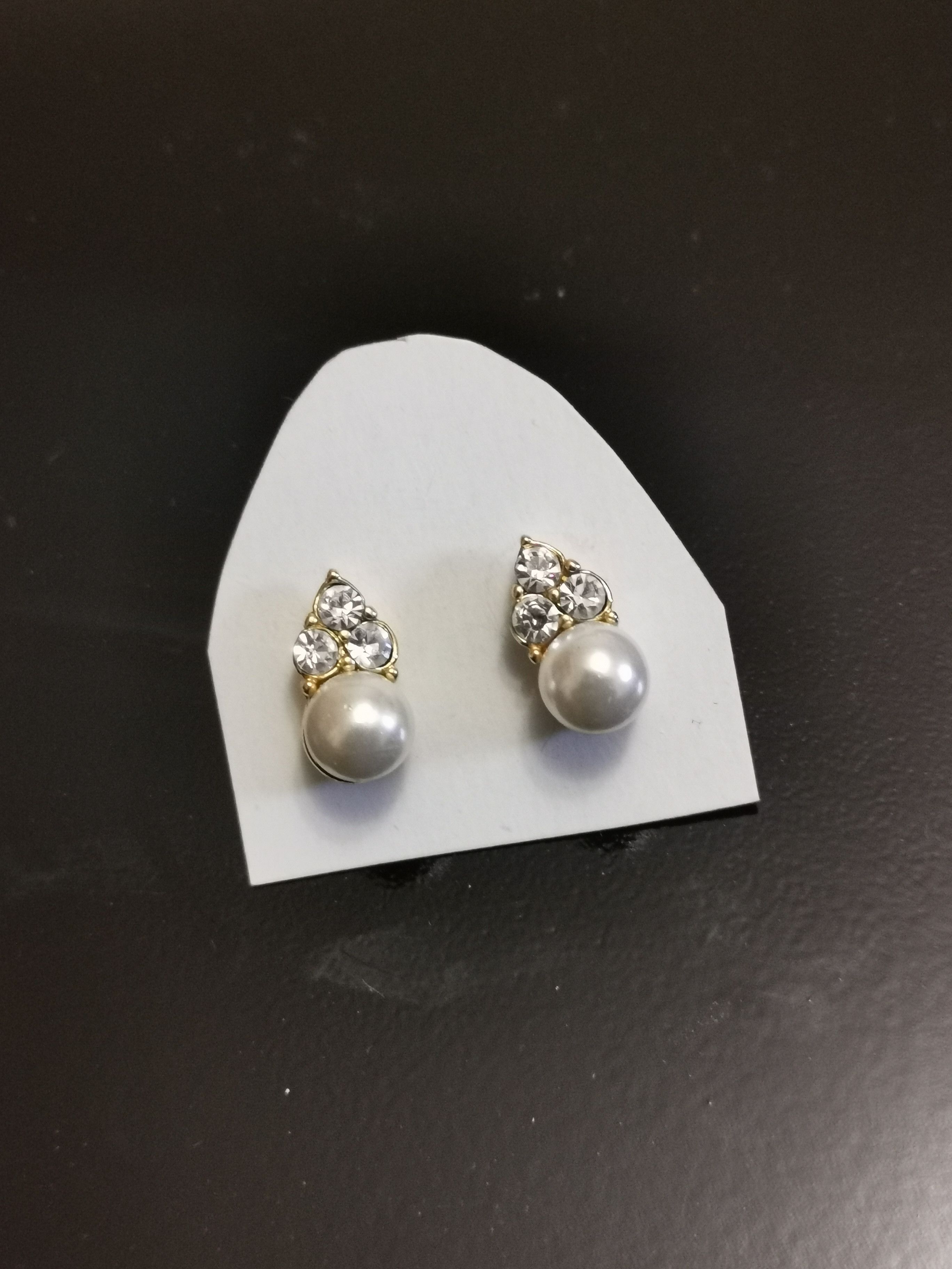 Jewelry Diamond Pearl Earrings in White, Women's