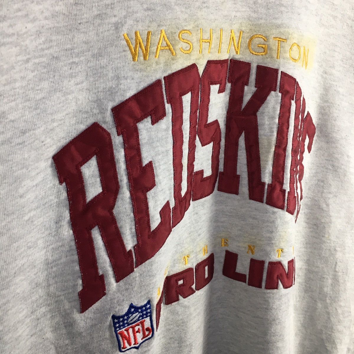 NFL Vintage Russell Athletic NFL Redskins Sweatshirt Size US XL / EU 56 / 4 - 3 Thumbnail