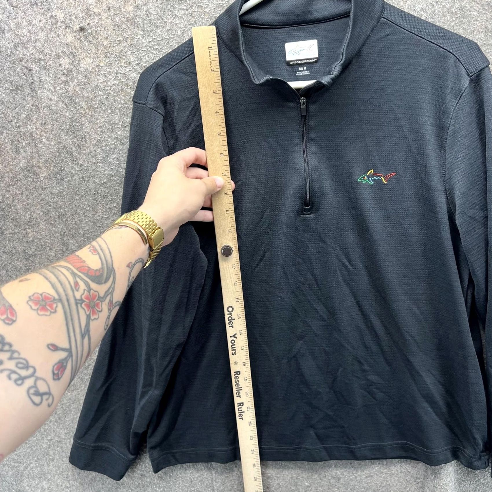 Logo 7 Greg Norman Pullover Mens M Gray 1/4 Zip Golf Shark Logo Shirt Performance Size US M / EU 48-50 / 2 - 6 Thumbnail