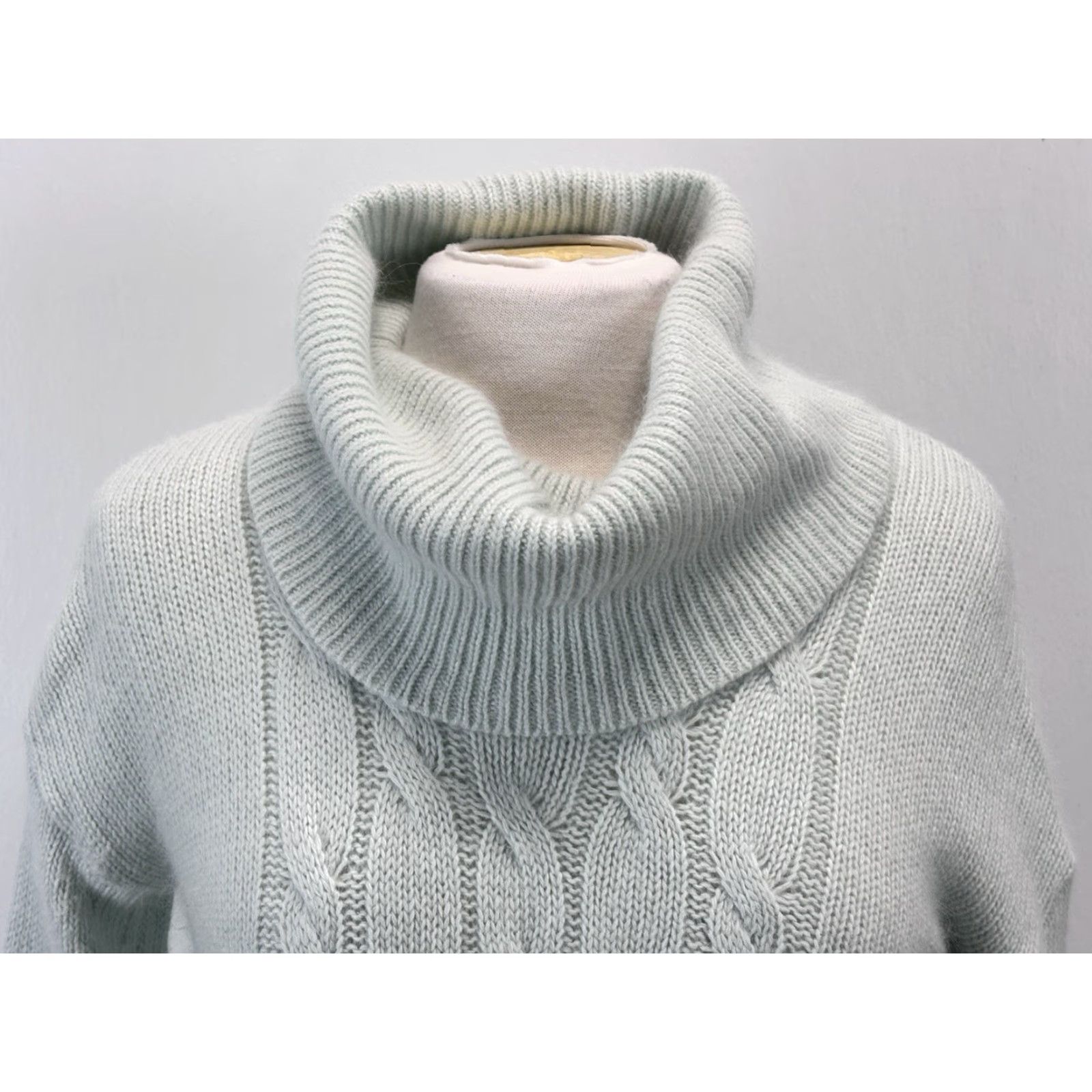 Vintage VINTAGE Kenar Angora Blend Cowl Neck Sweater Shirt Women’s Small S Mint Green Fisherman Knit Pullover Long Sleeve Chunky-Knit Casual Size S / US 4 / IT 40 - 5 Thumbnail